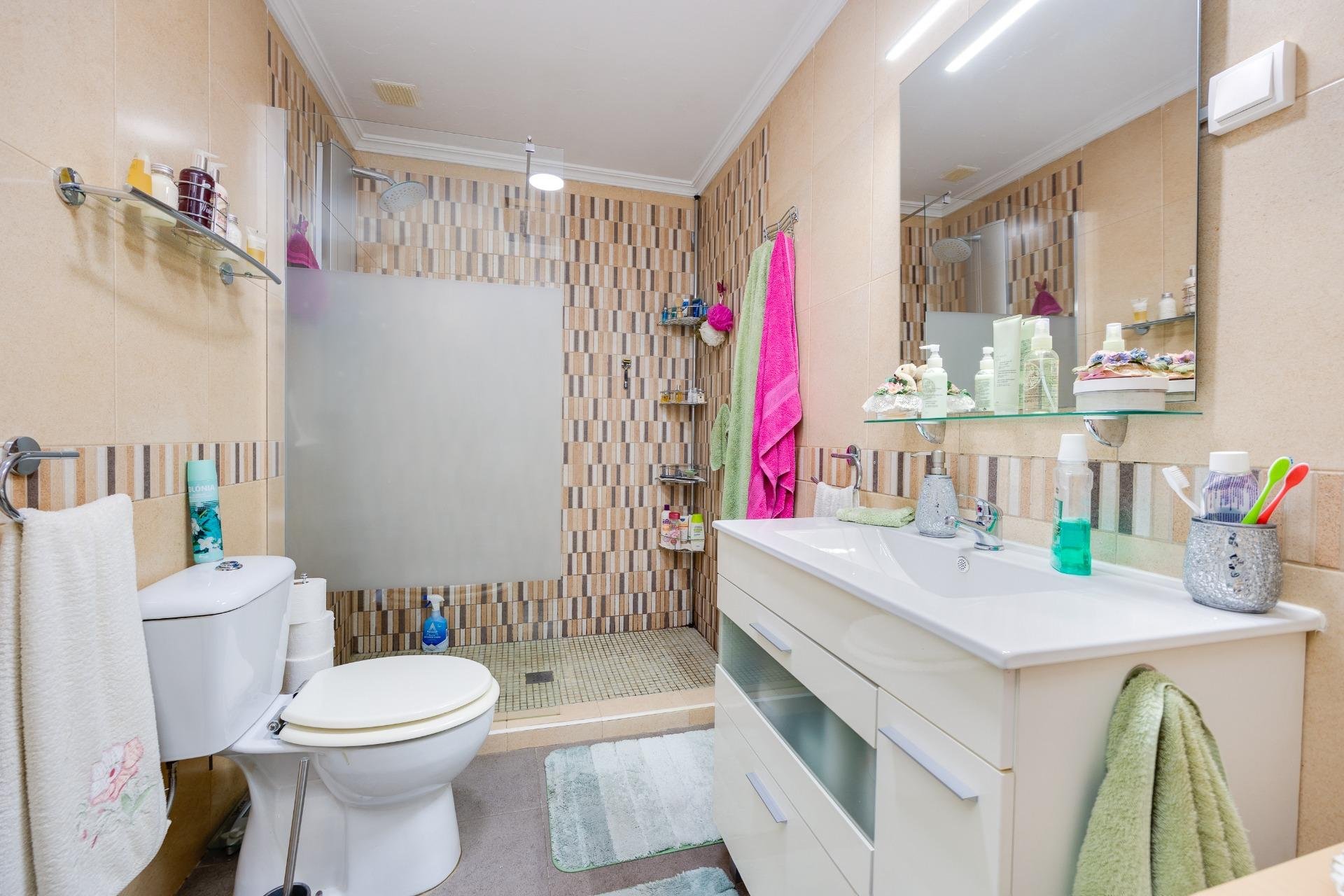Segunda mano - Town House -
Torrevieja - El Limonar