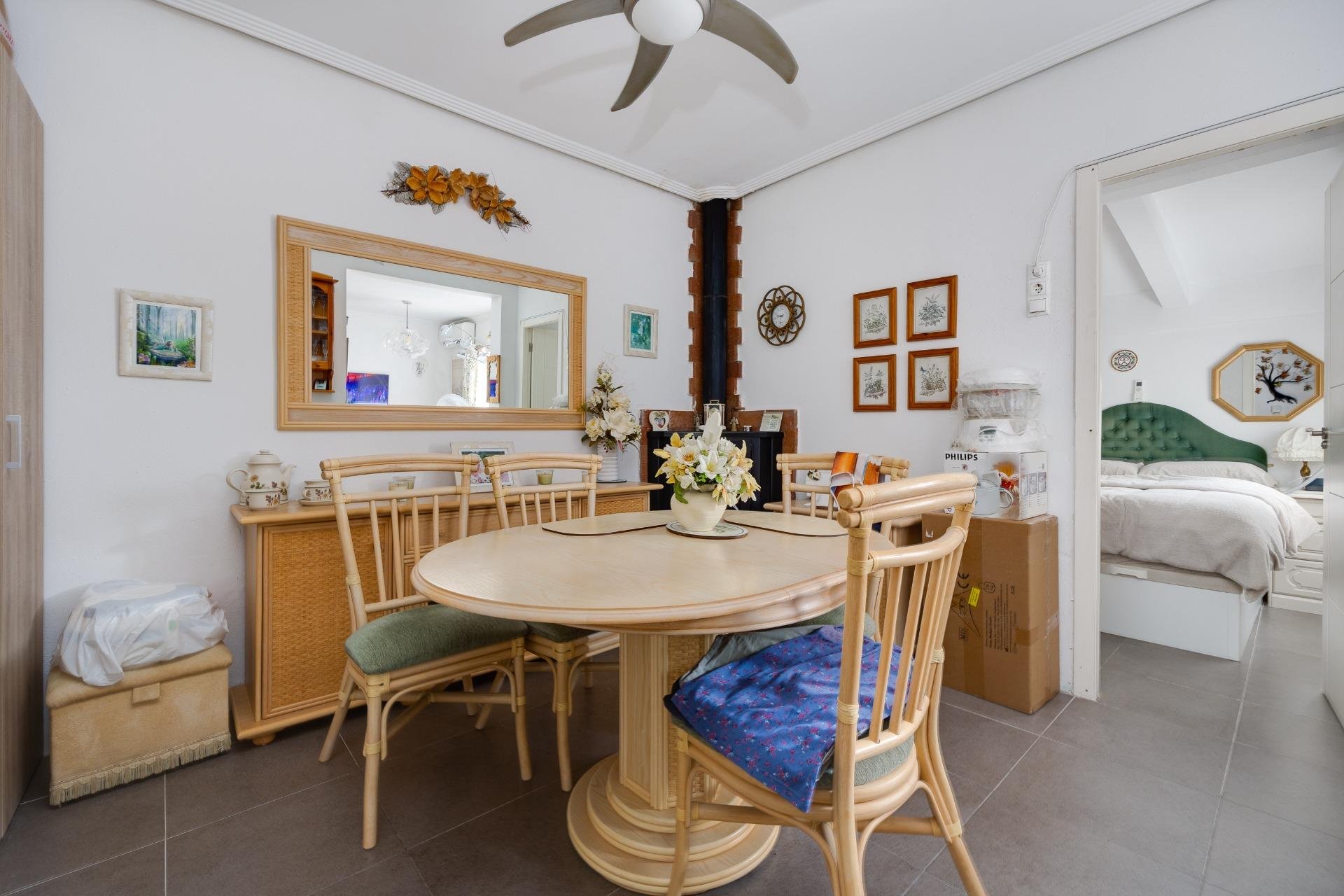 Segunda mano - Town House -
Torrevieja - El Limonar