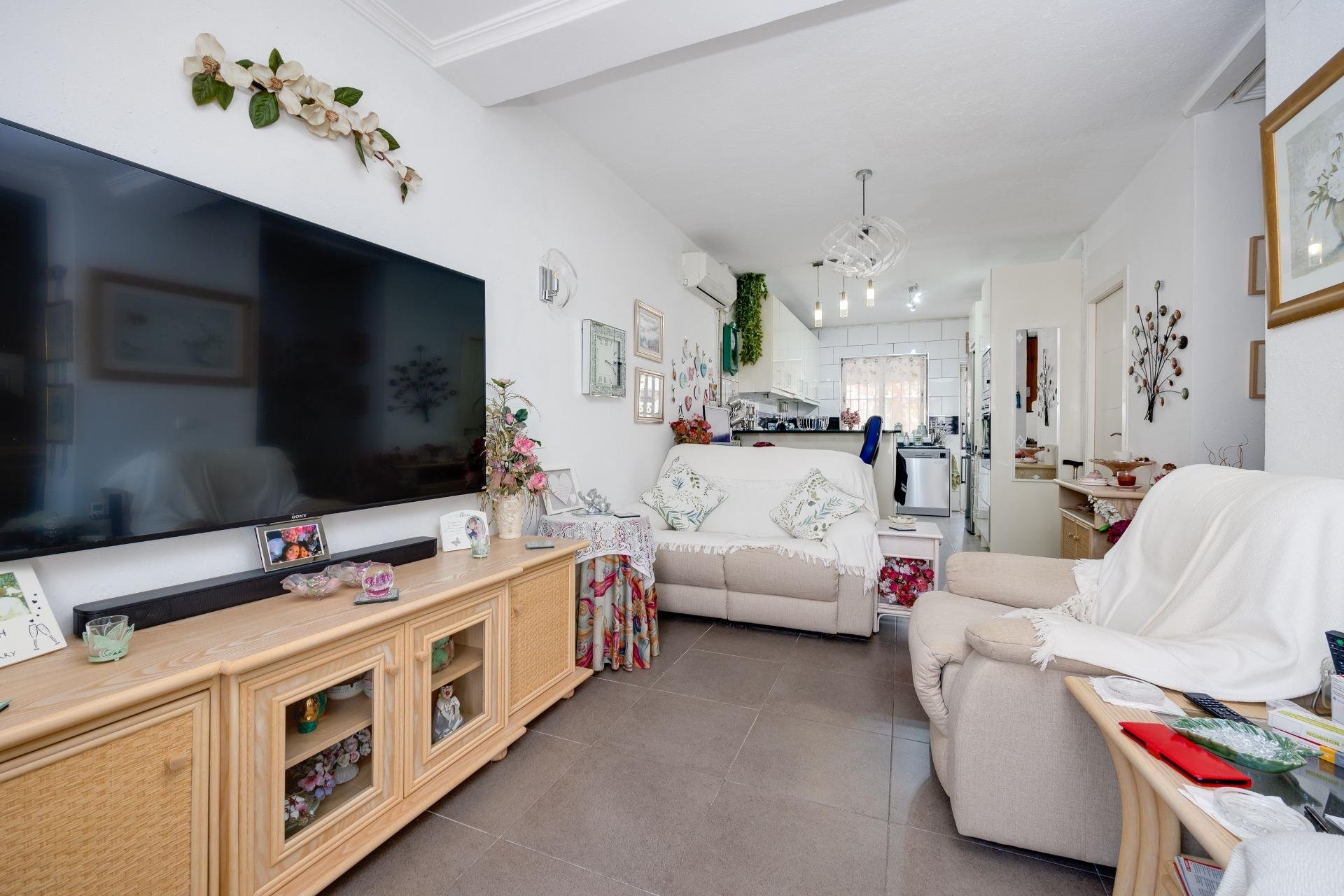 Segunda mano - Town House -
Torrevieja - El Limonar