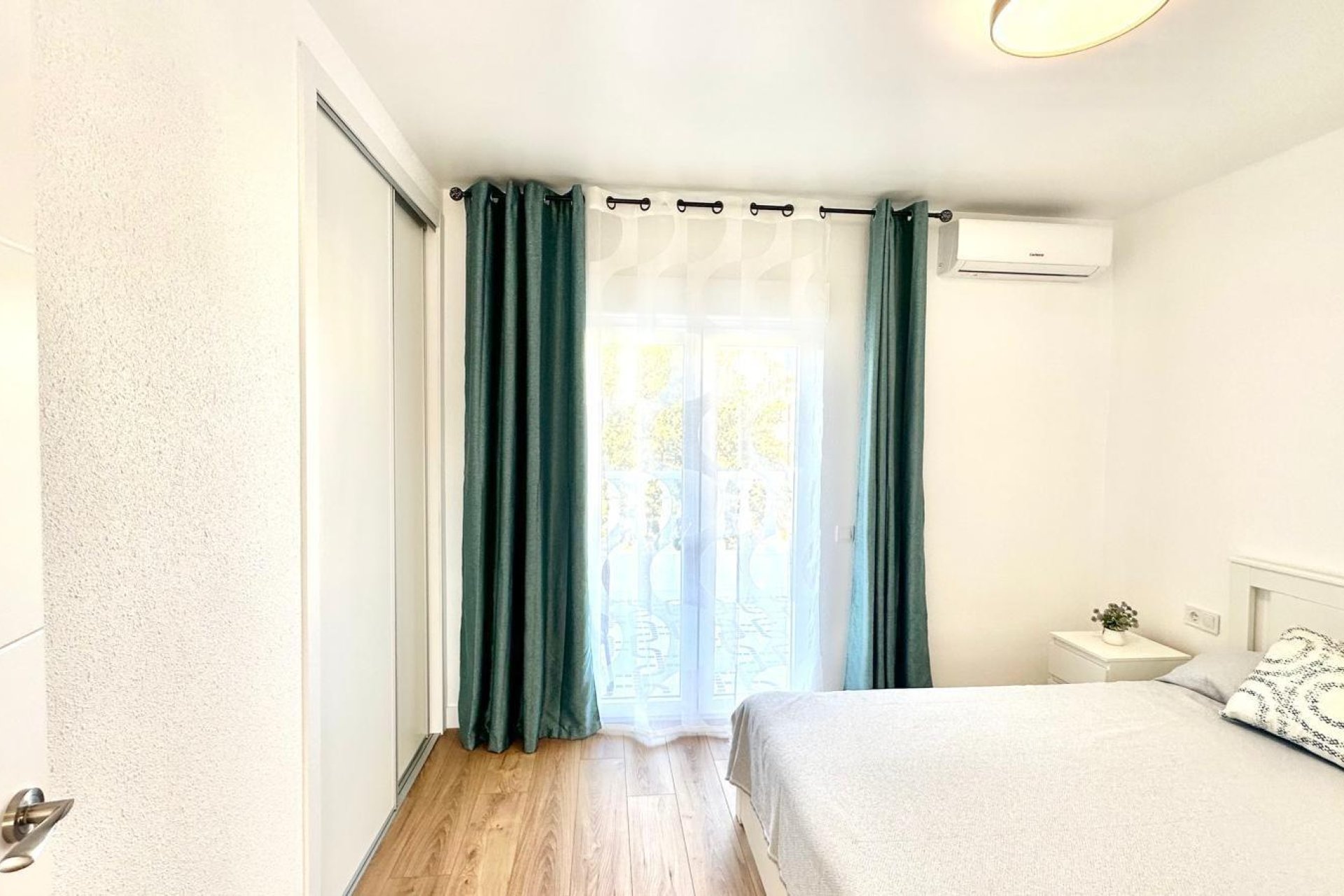 Segunda mano - Town House -
Torrevieja - Estacion De Autobuses