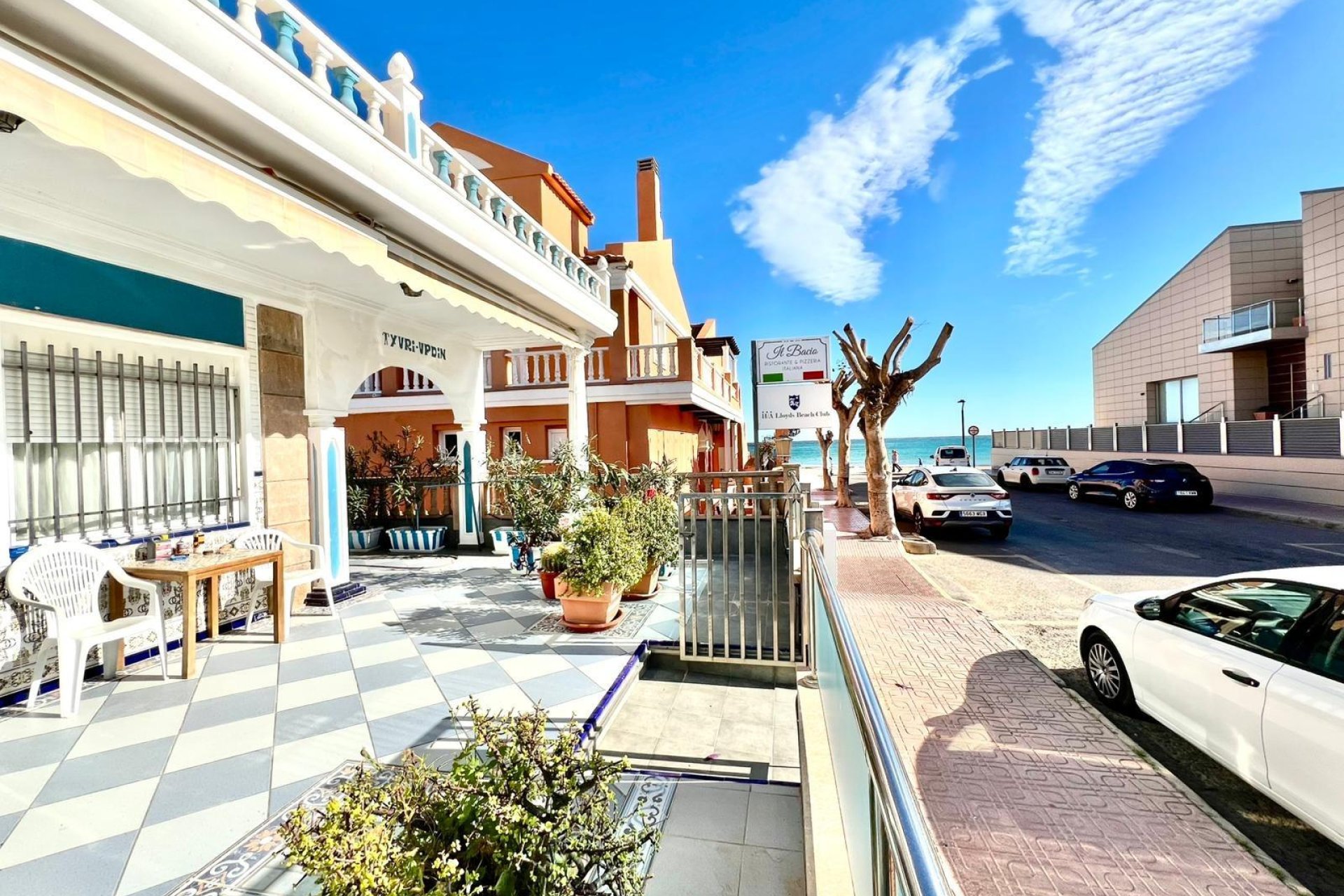 Segunda mano - Town House -
Torrevieja - La Mata