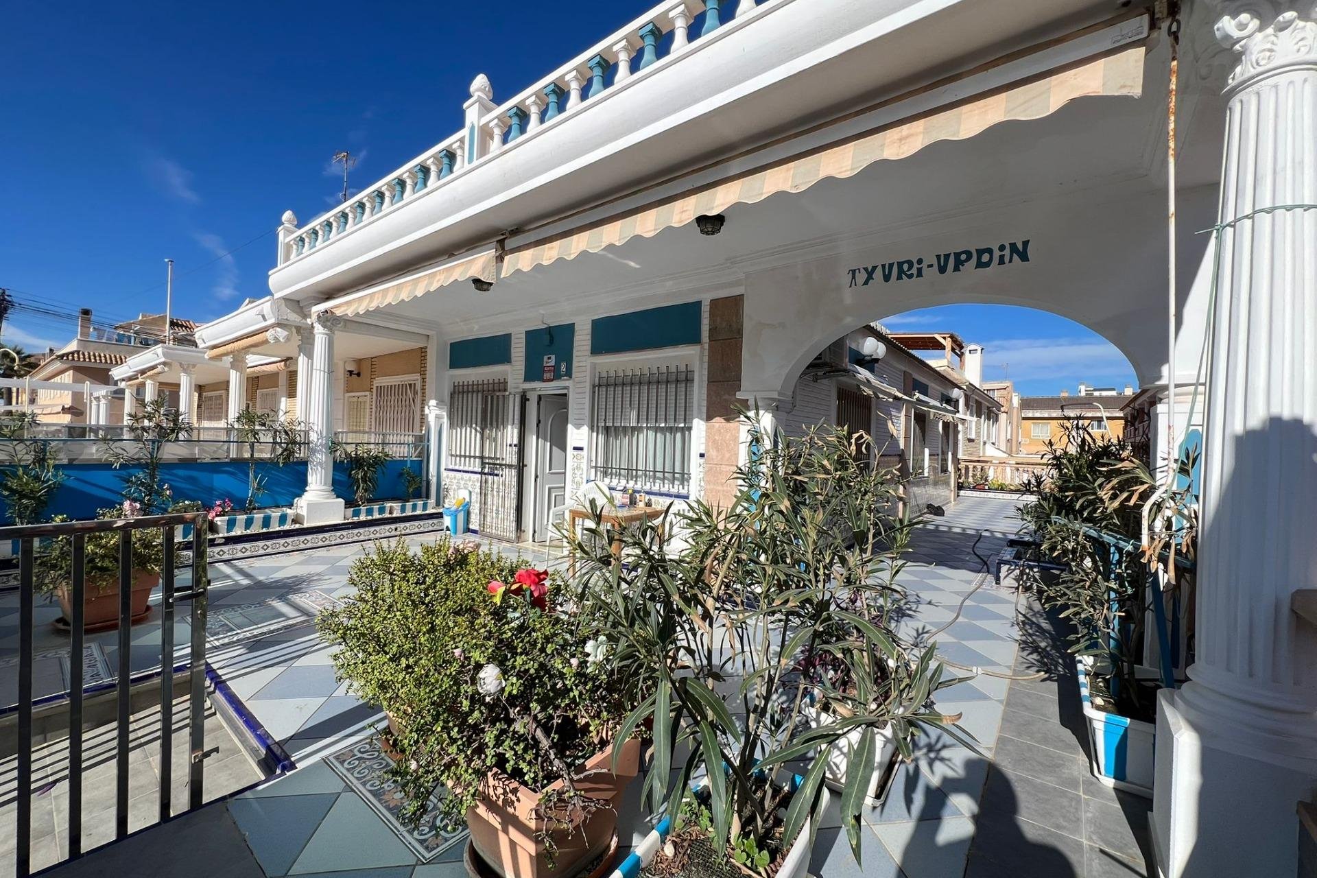 Segunda mano - Town House -
Torrevieja - La Mata