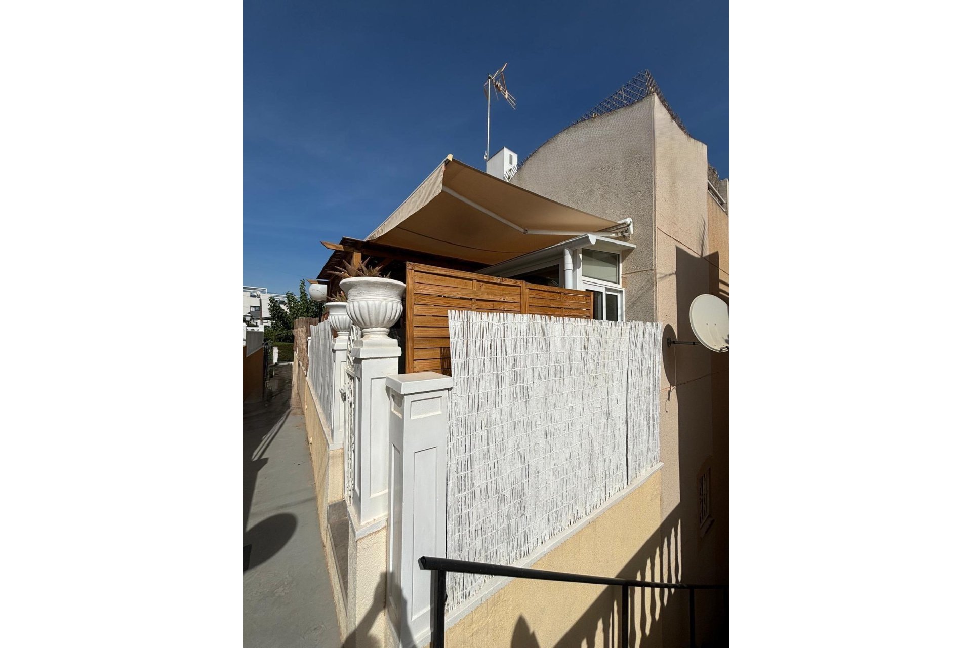 Segunda mano - Town House -
Torrevieja - Los Balcones
