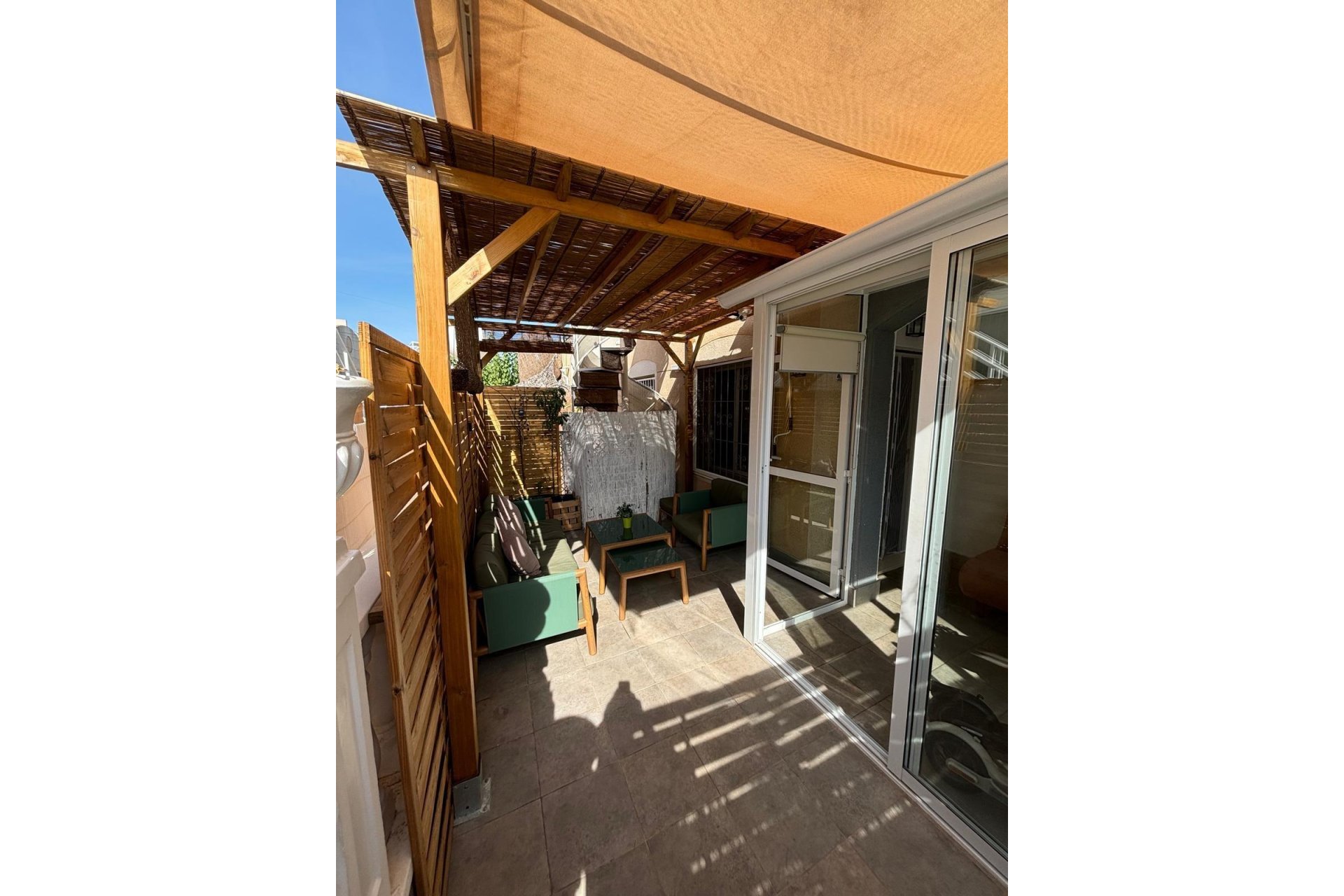 Segunda mano - Town House -
Torrevieja - Los Balcones