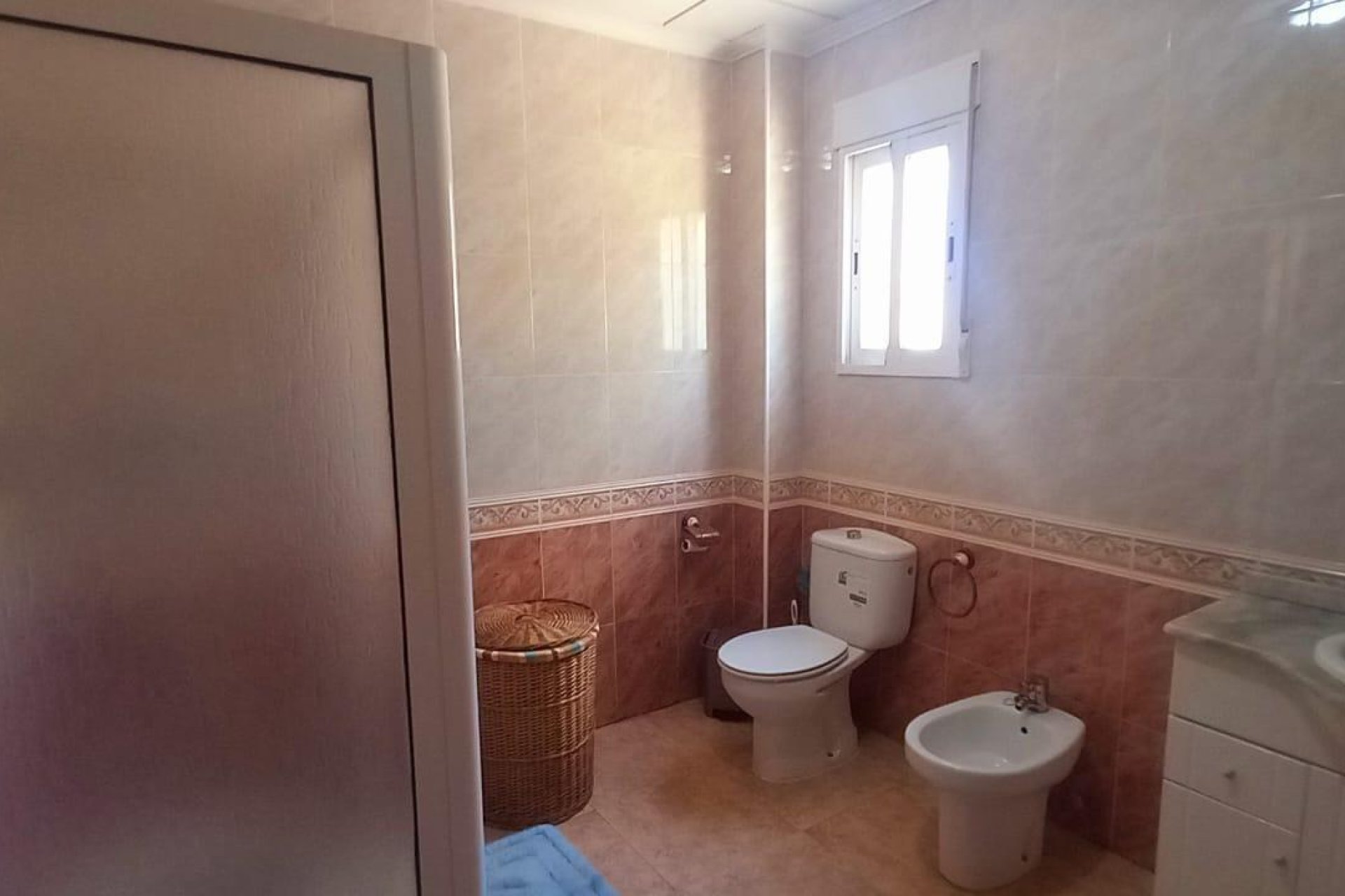 Segunda mano - Town House -
Torrevieja - Nueva Torrevieja