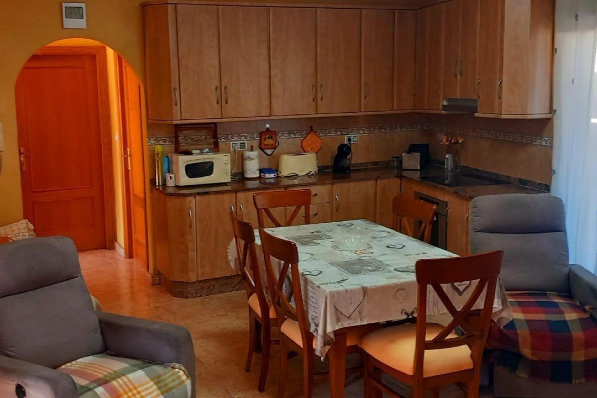 Segunda mano - Town House -
Torrevieja - Nueva Torrevieja