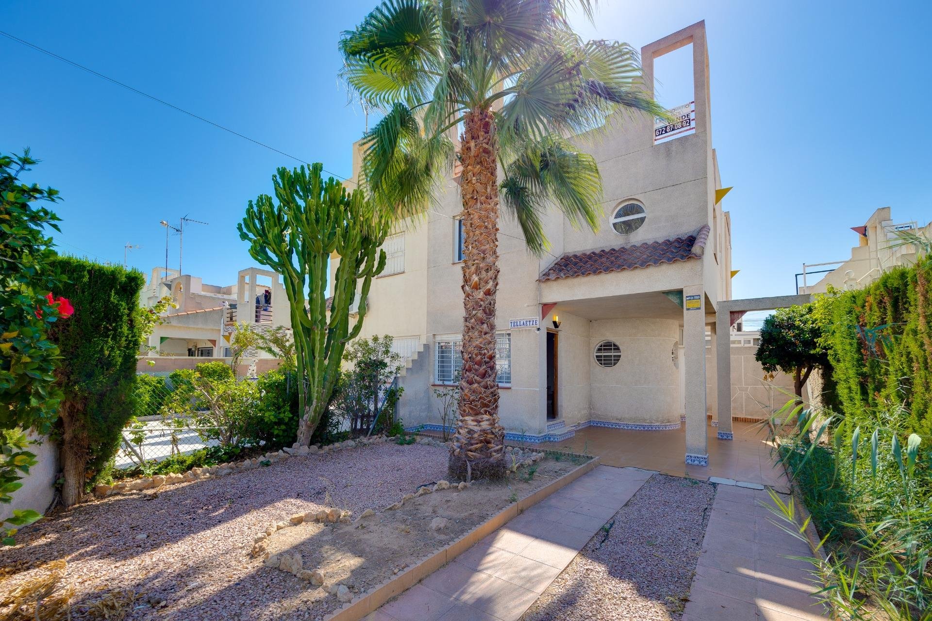 Segunda mano - Town House -
Torrevieja - Paraje Natural