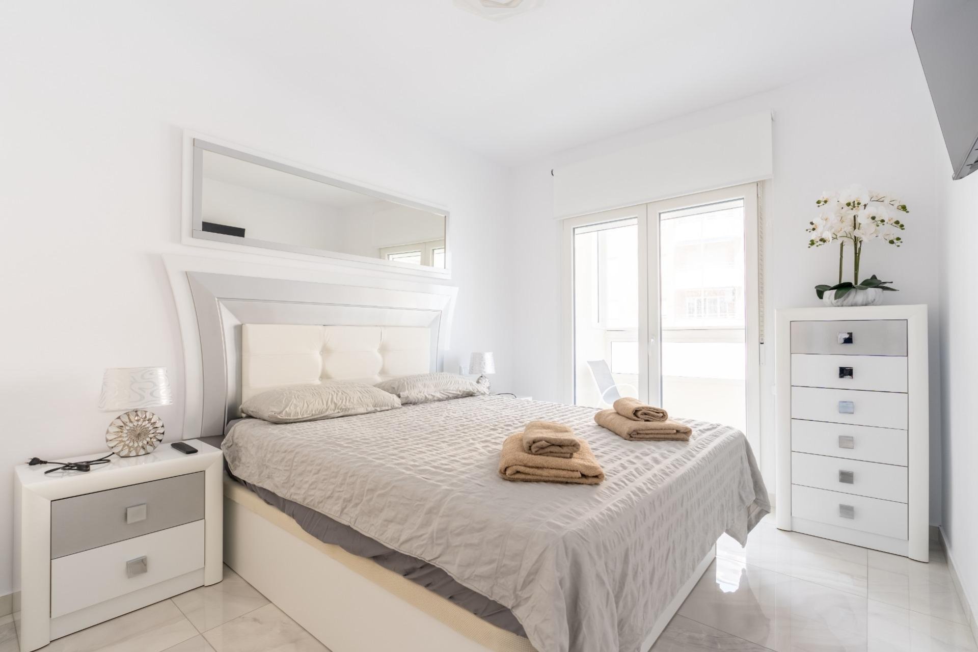 Segunda mano - Town House -
Torrevieja - Punta Prima