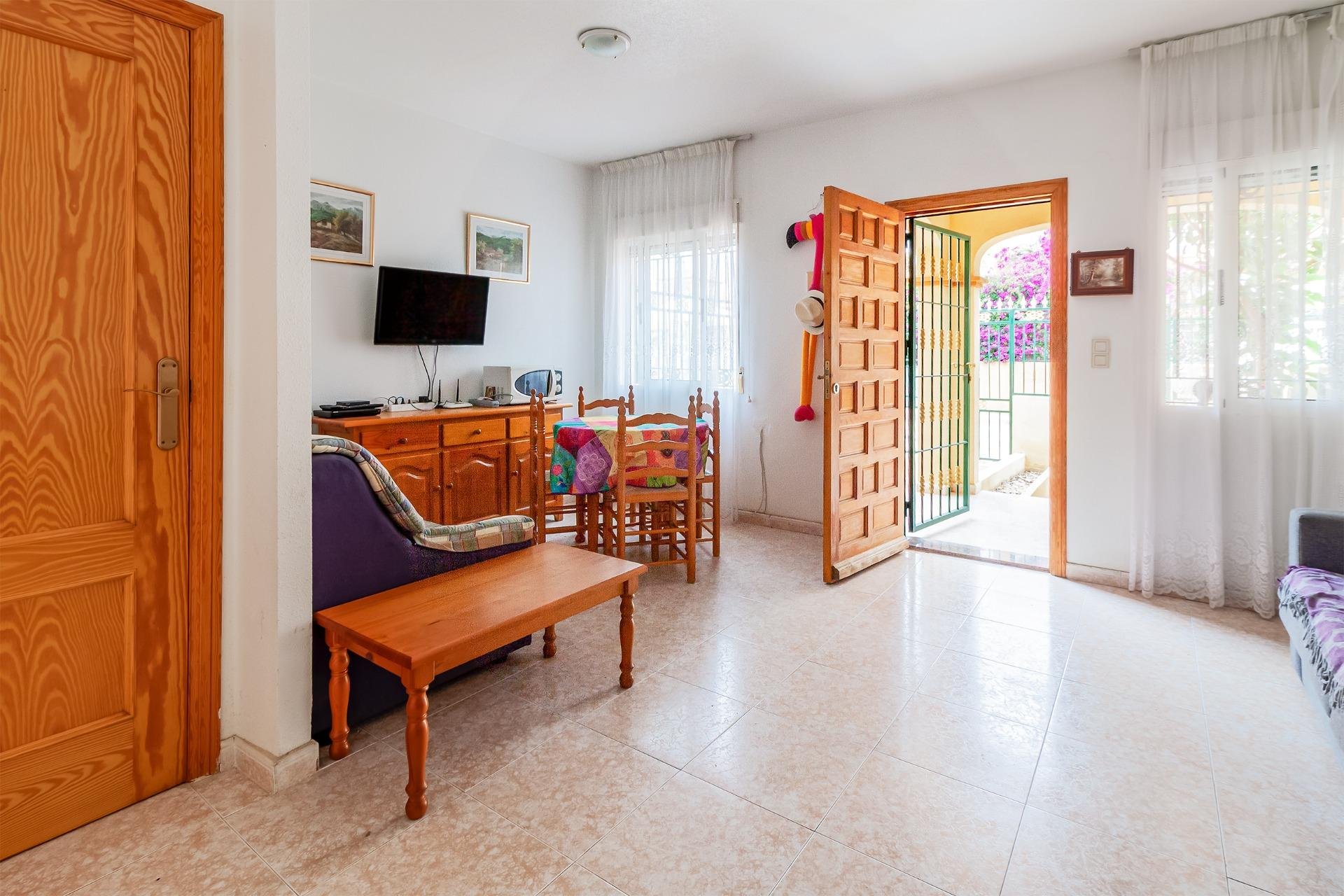 Segunda mano - Town House -
Torrevieja - Torretas