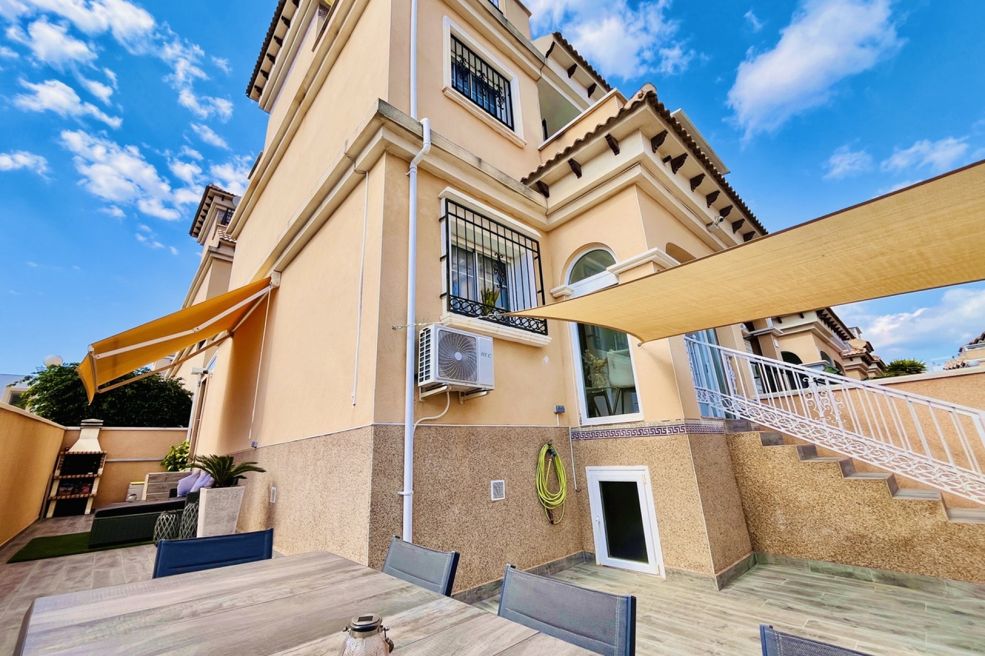 Segunda mano - Town House -
Villamartin - Costa Blanca