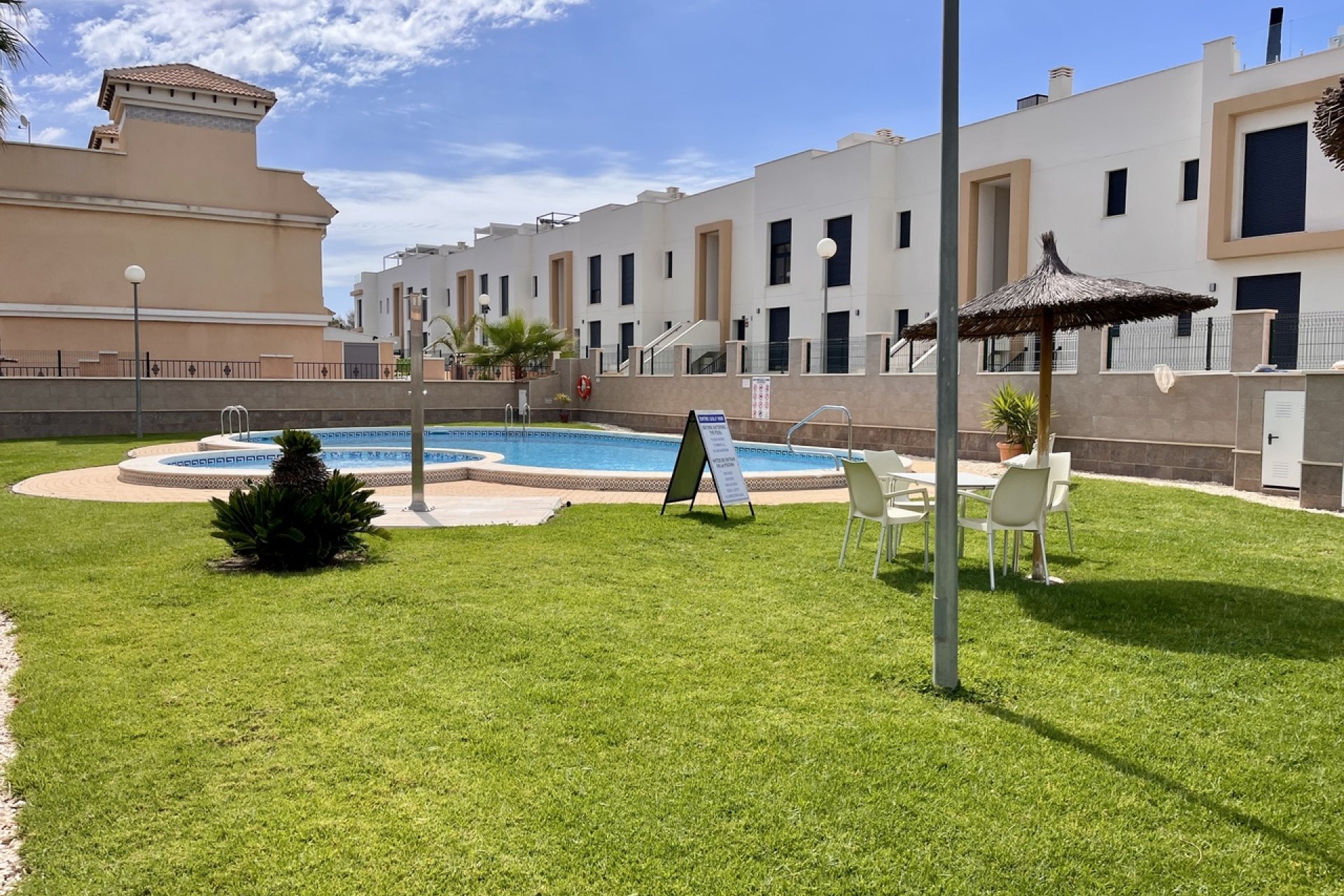 Segunda mano - Town House -
Villamartin - Costa Blanca