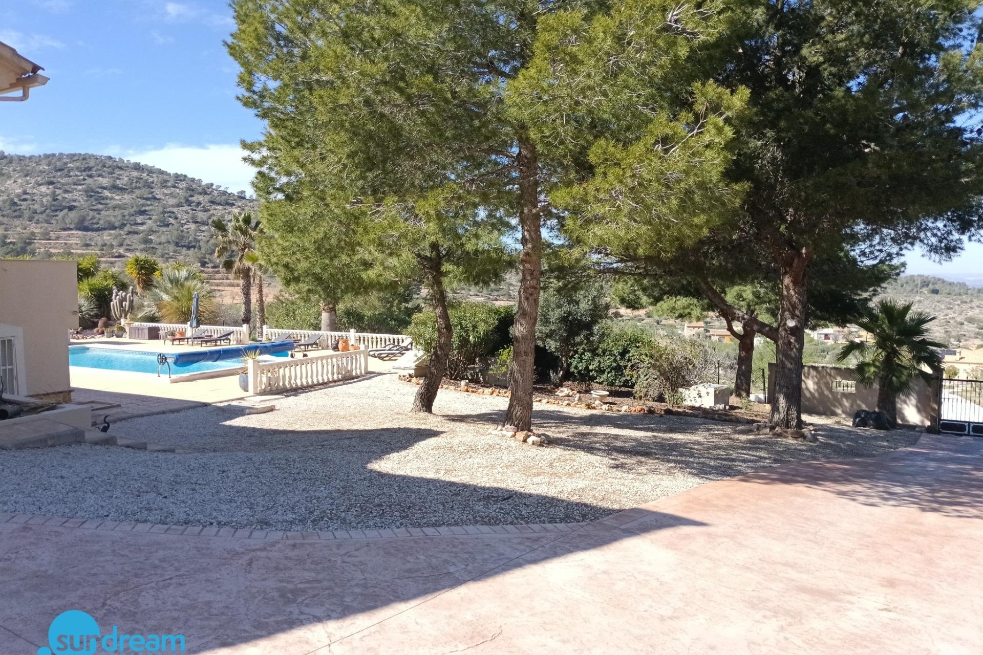 Segunda mano - Villa -
Abanilla