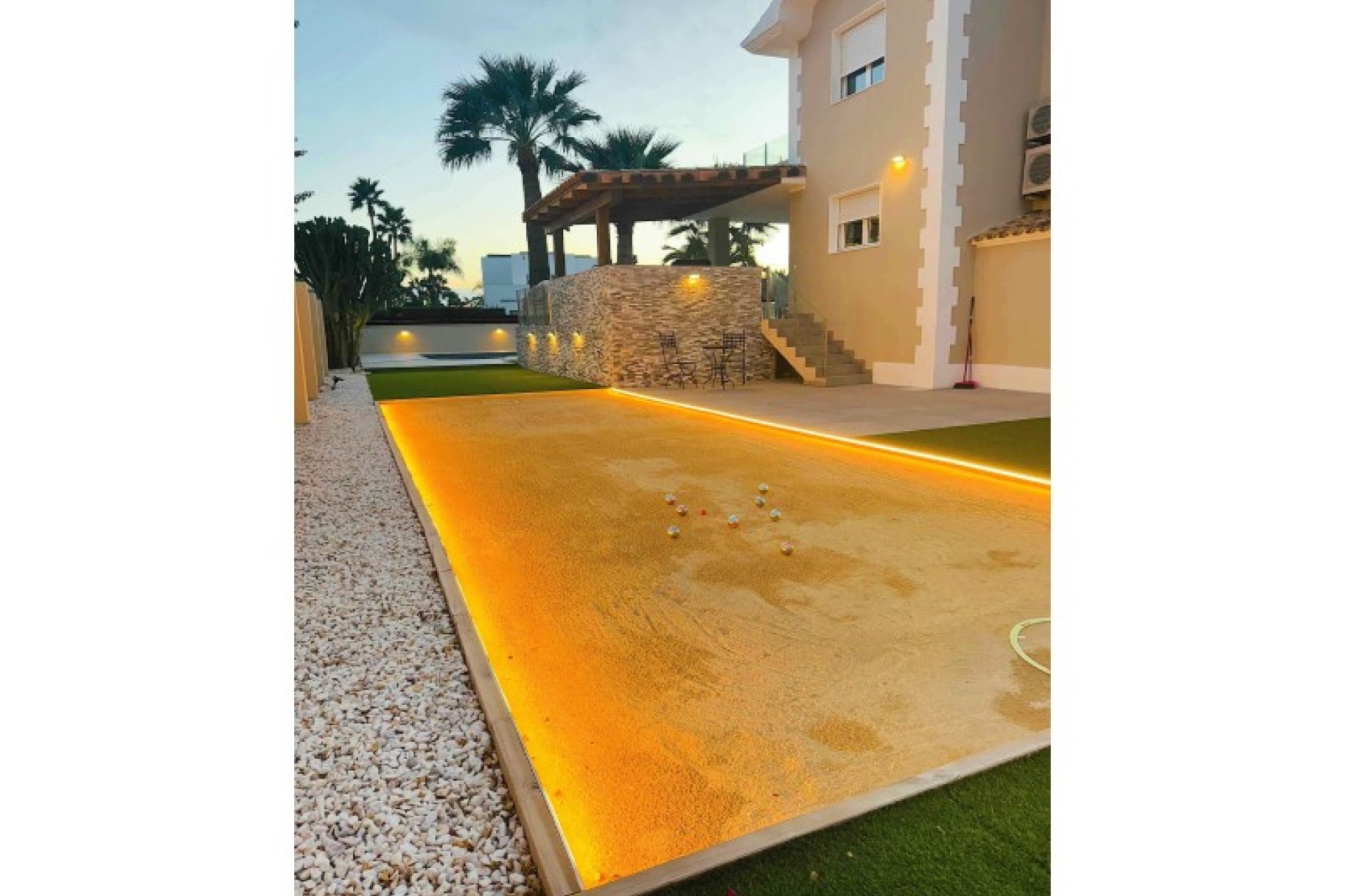 Segunda mano - Villa -
Alfas del Pí - Costa Blanca