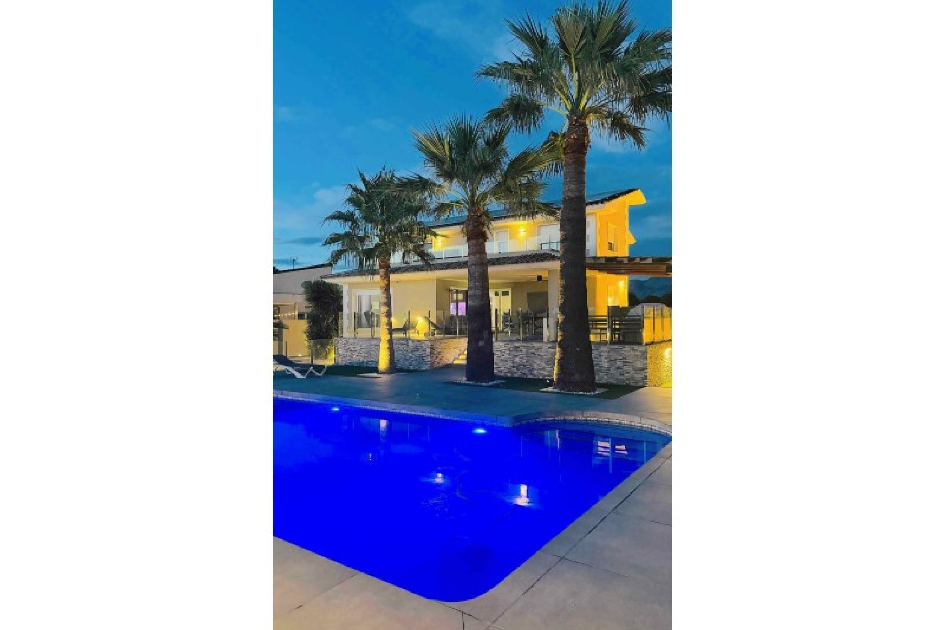 Segunda mano - Villa -
Alfas del Pí - Costa Blanca