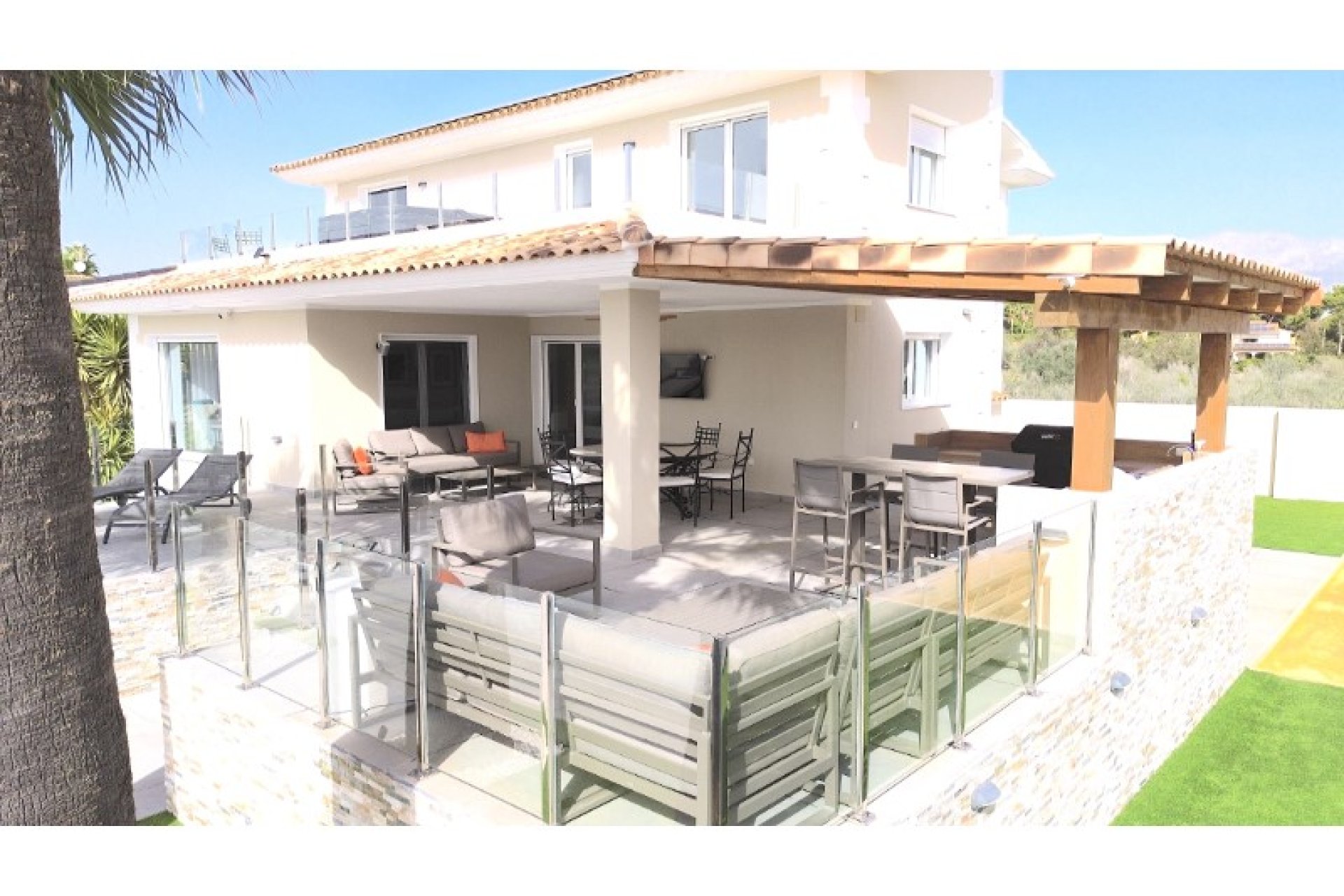 Segunda mano - Villa -
Alfas del Pí - Costa Blanca