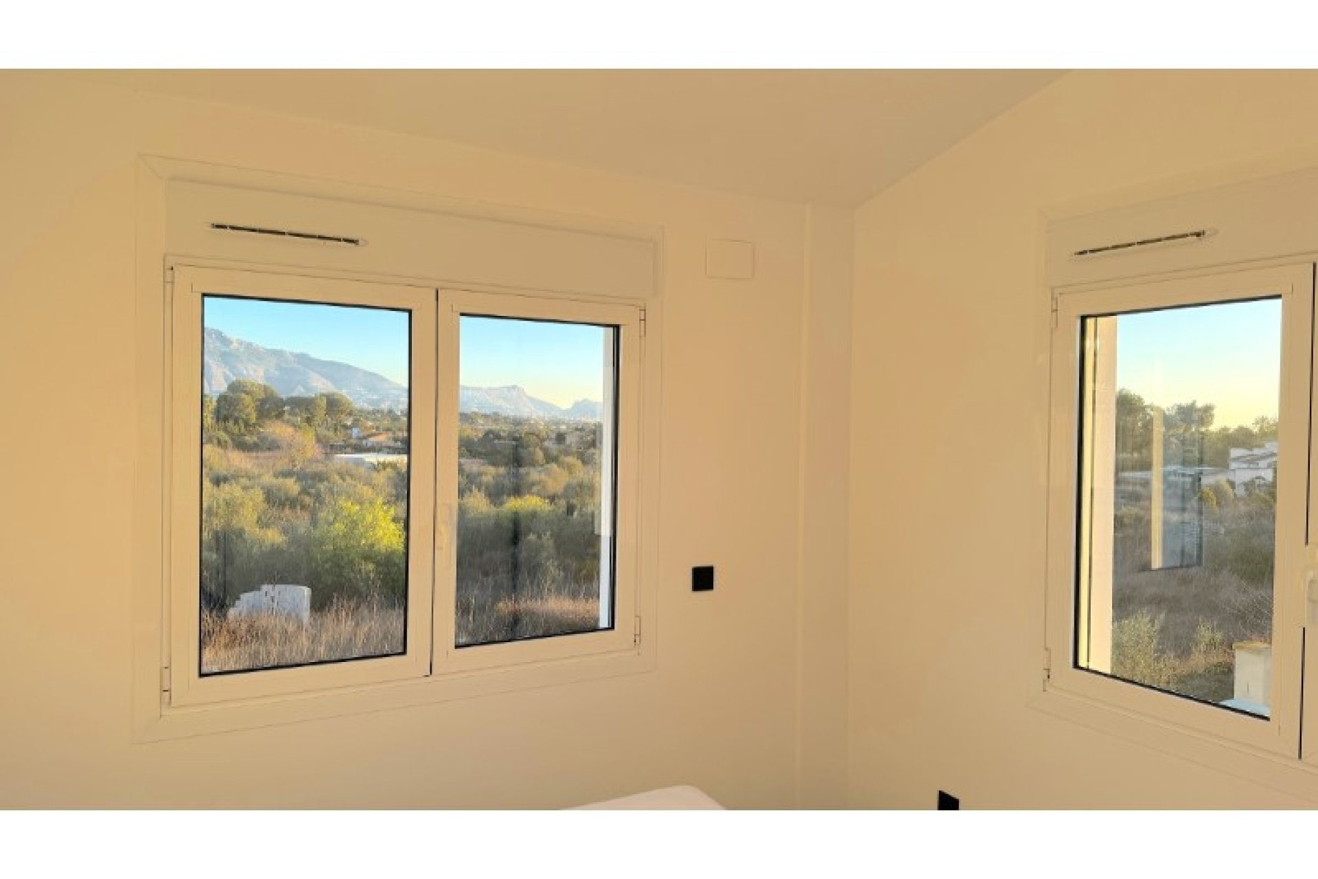 Segunda mano - Villa -
Alfas del Pí - Costa Blanca