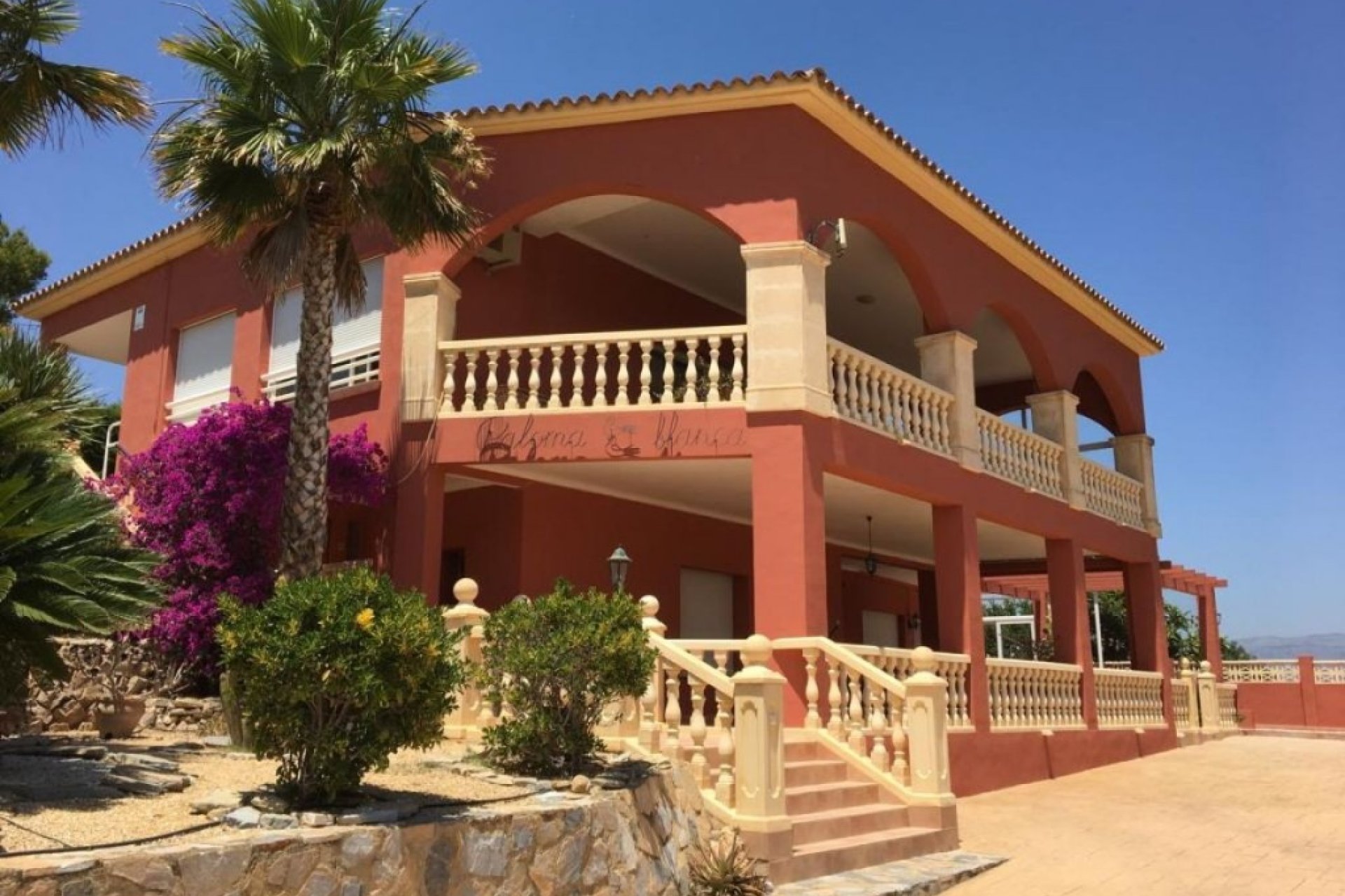 Segunda mano - Villa -
Alfas del Pí - Costa Blanca
