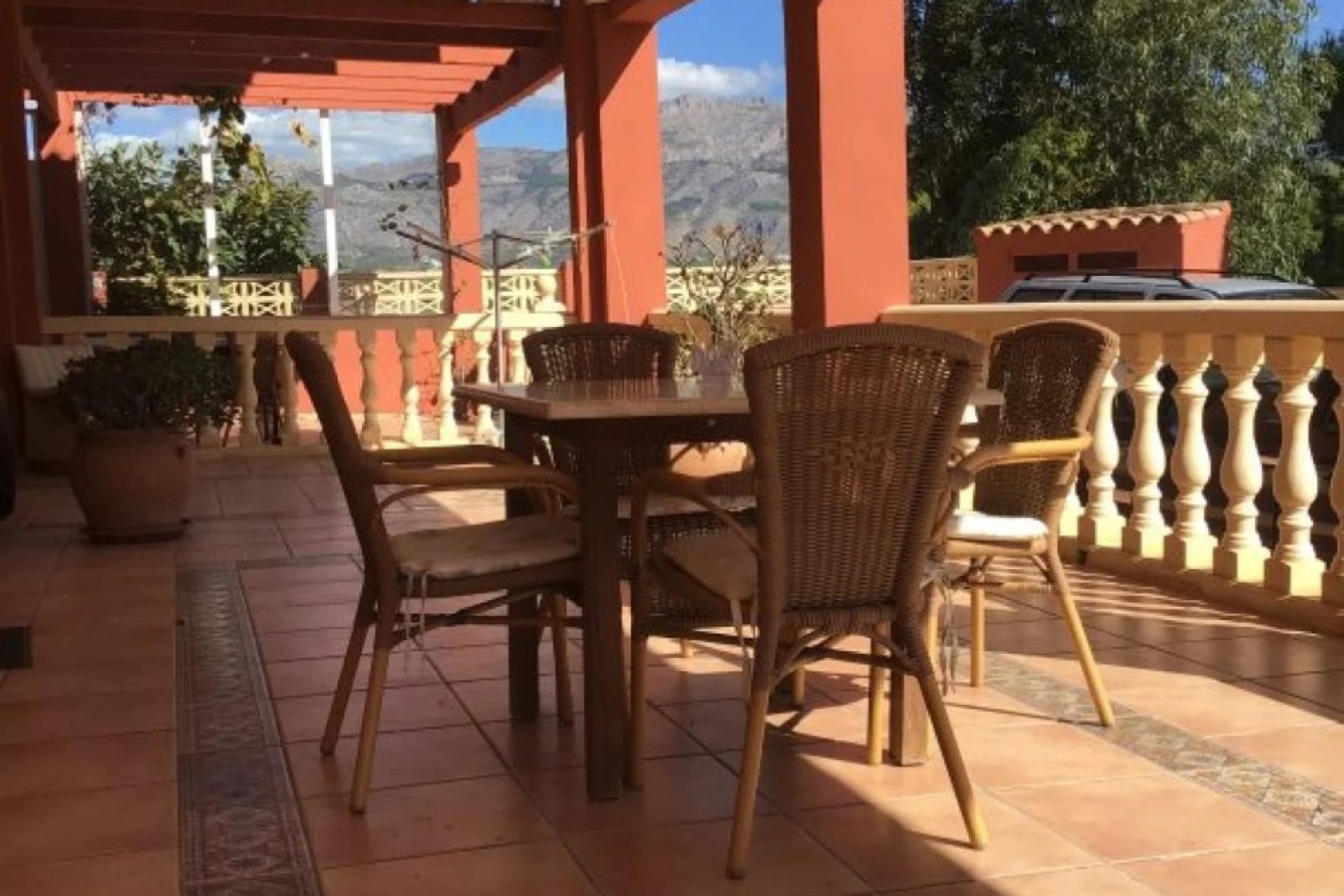 Segunda mano - Villa -
Alfas del Pí - Costa Blanca