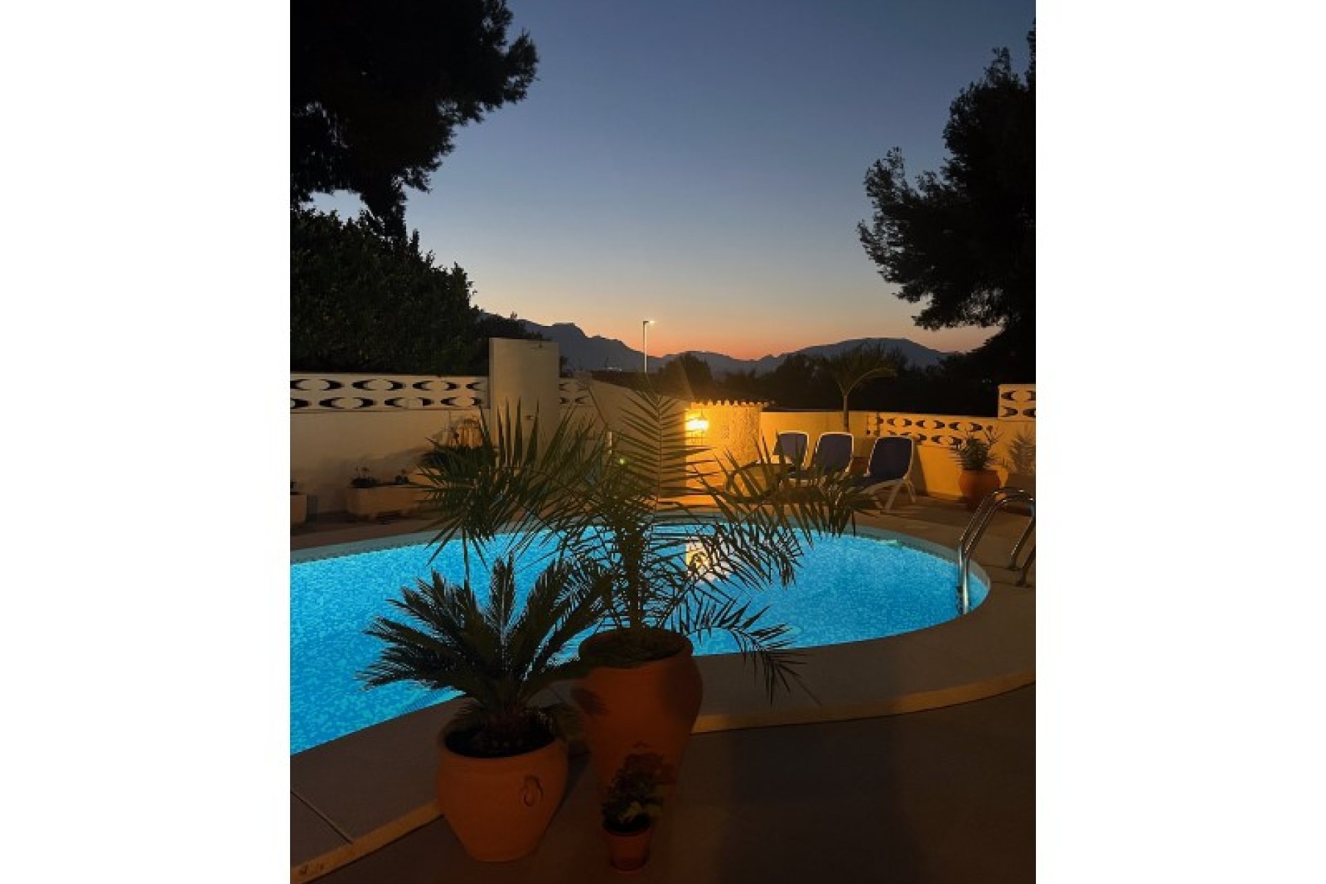 Segunda mano - Villa -
Alfas del Pí - Costa Blanca