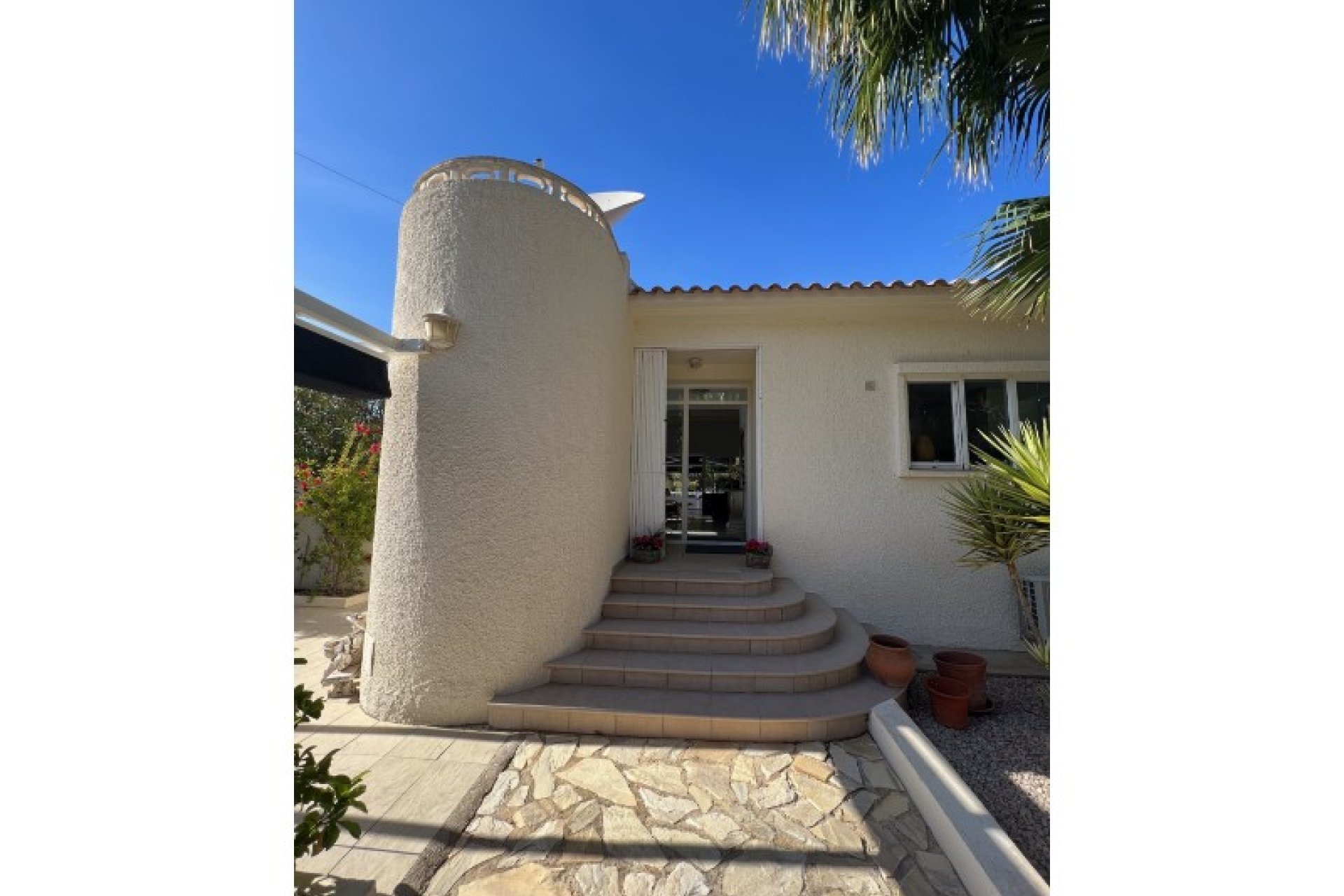 Segunda mano - Villa -
Alfas del Pí - Costa Blanca