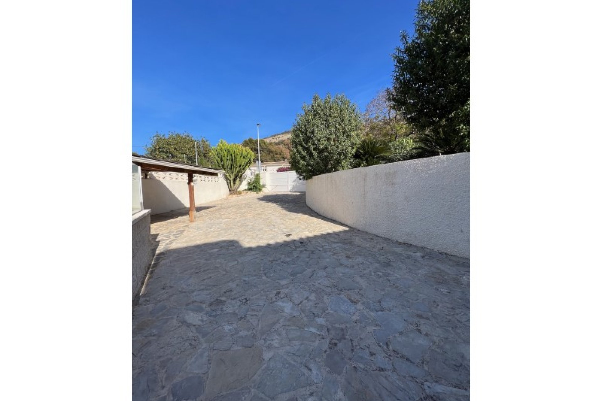 Segunda mano - Villa -
Alfas del Pí - Costa Blanca