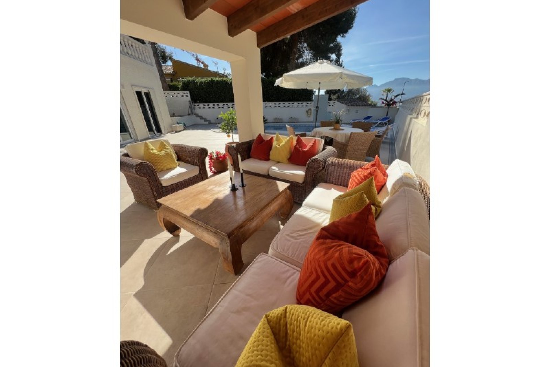 Segunda mano - Villa -
Alfas del Pí - Costa Blanca