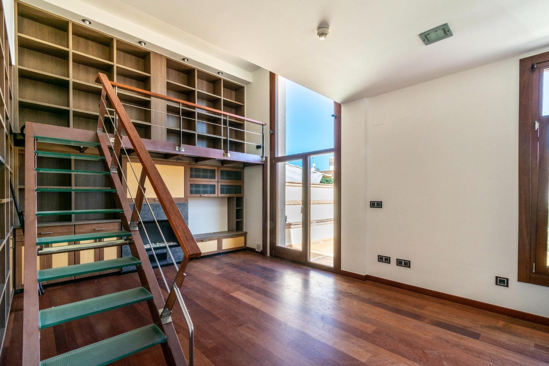 Segunda mano - Villa -
Alfas del Pí - Costa Blanca