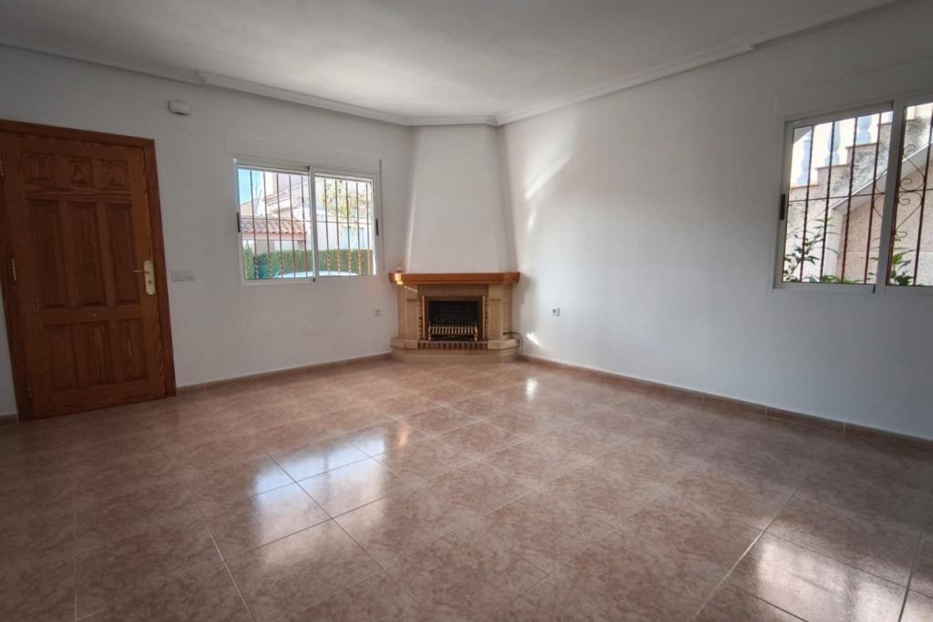 Segunda mano - Villa -
Algorfa - Comunidad Valenciana