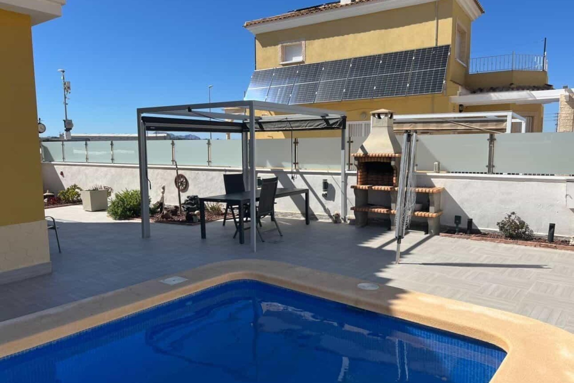 Segunda mano - Villa -
Algorfa - Costa Blanca Sur