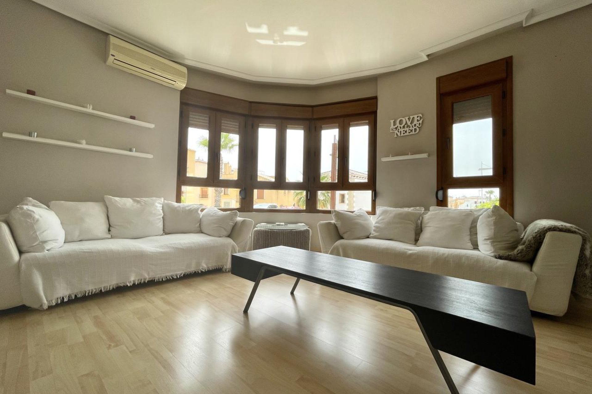 Segunda mano - Villa -
Algorfa - Costa Blanca