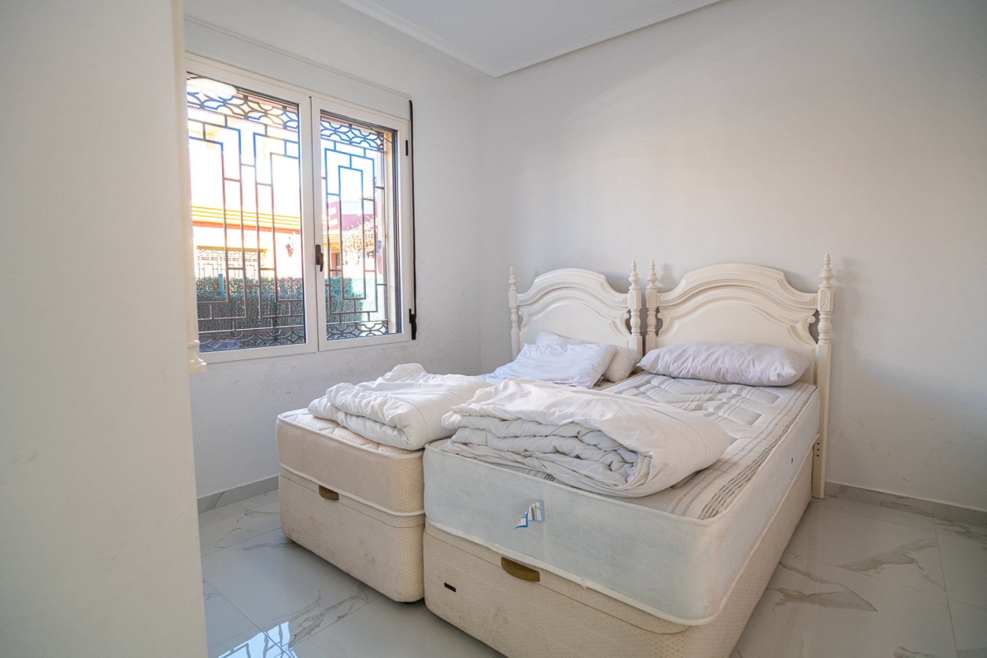 Segunda mano - Villa -
Algorfa - Inland