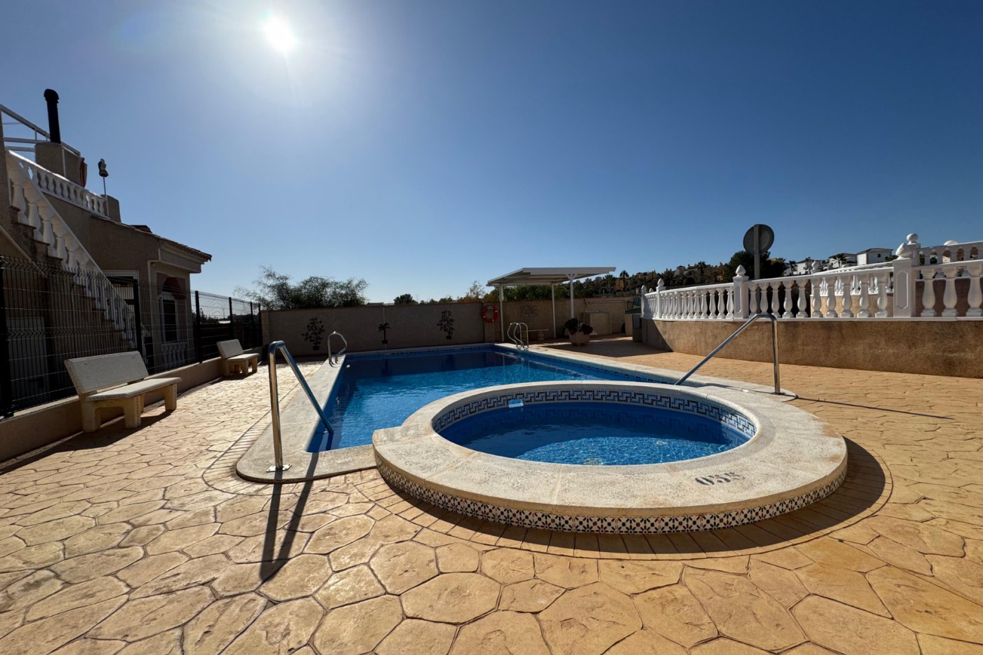Segunda mano - Villa -
Algorfa - Inland