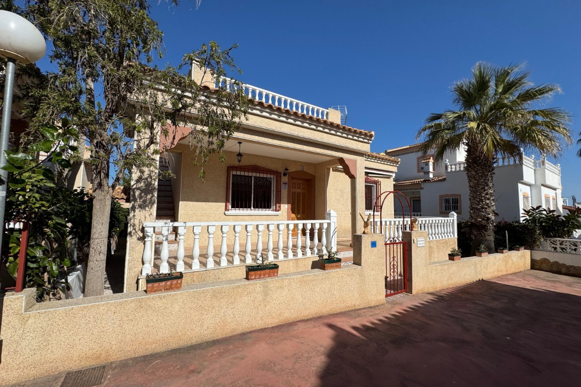 Segunda mano - Villa -
Algorfa - Inland