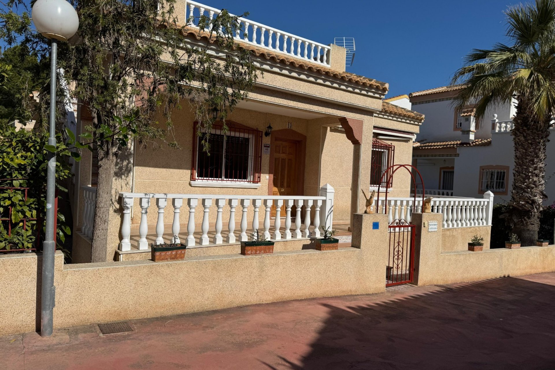 Segunda mano - Villa -
Algorfa - Inland