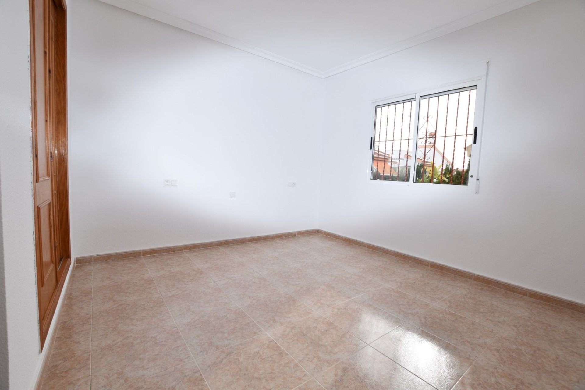 Segunda mano - Villa -
Algorfa - Inland