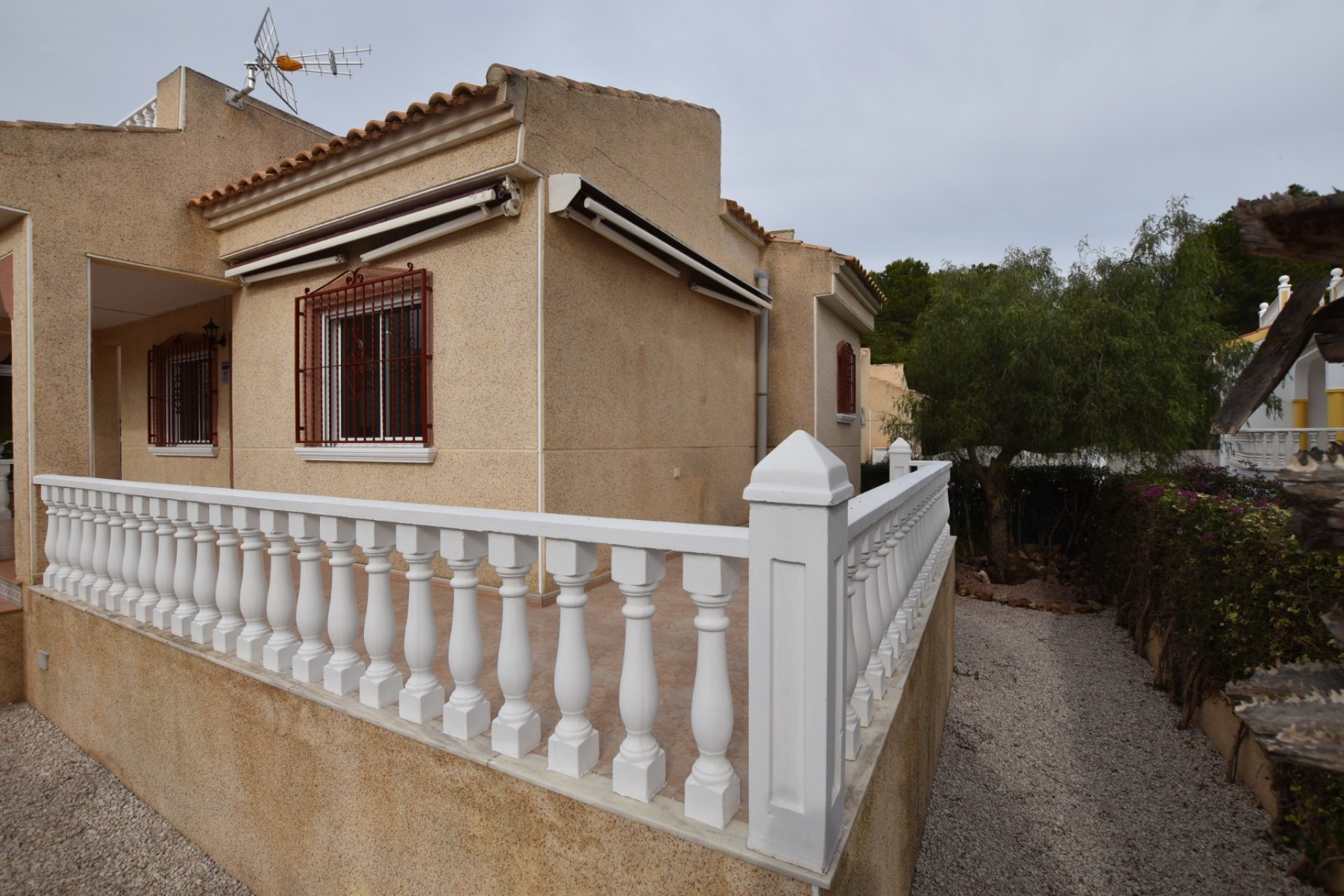 Segunda mano - Villa -
Algorfa - Inland