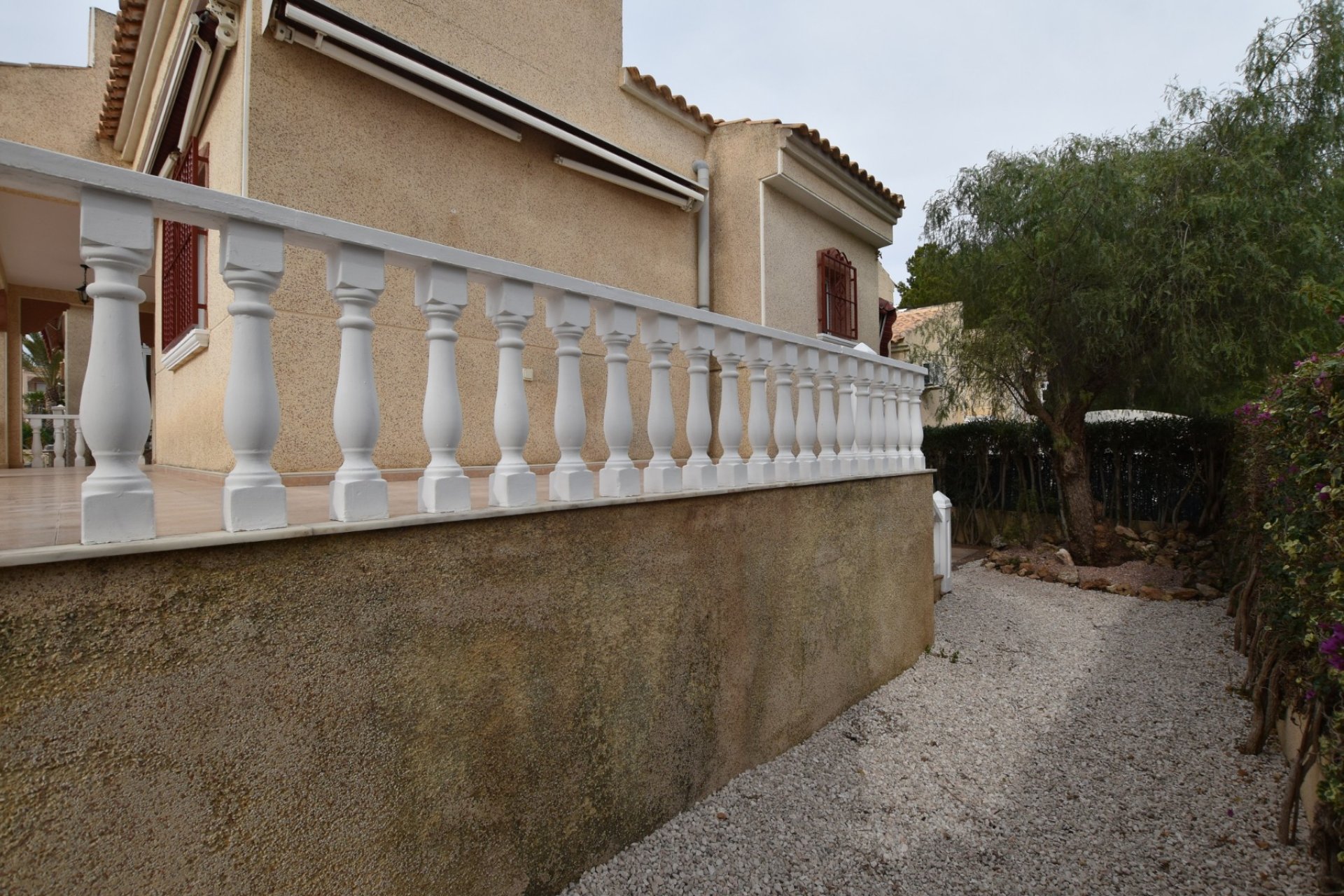 Segunda mano - Villa -
Algorfa - Inland