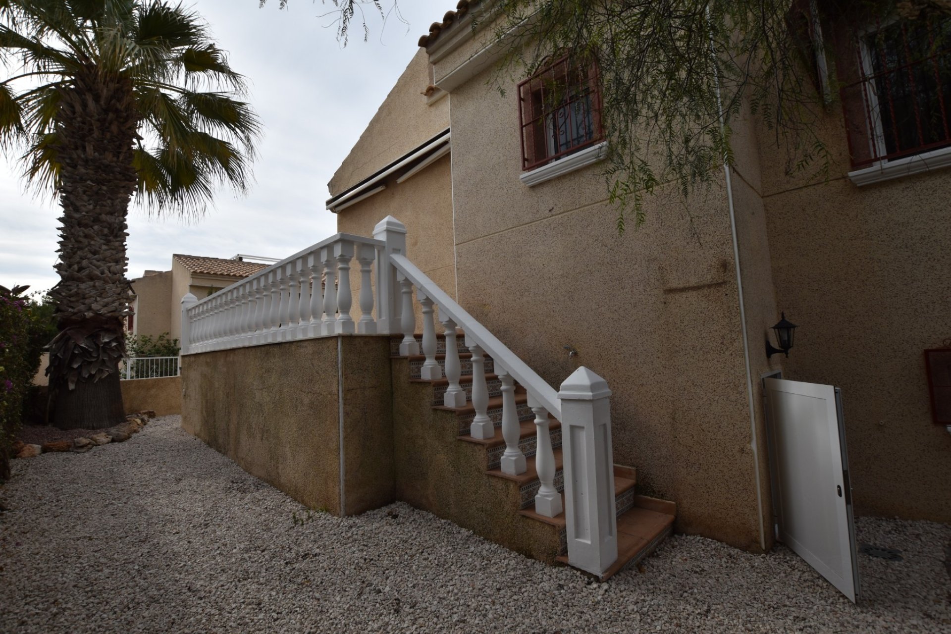 Segunda mano - Villa -
Algorfa - Inland