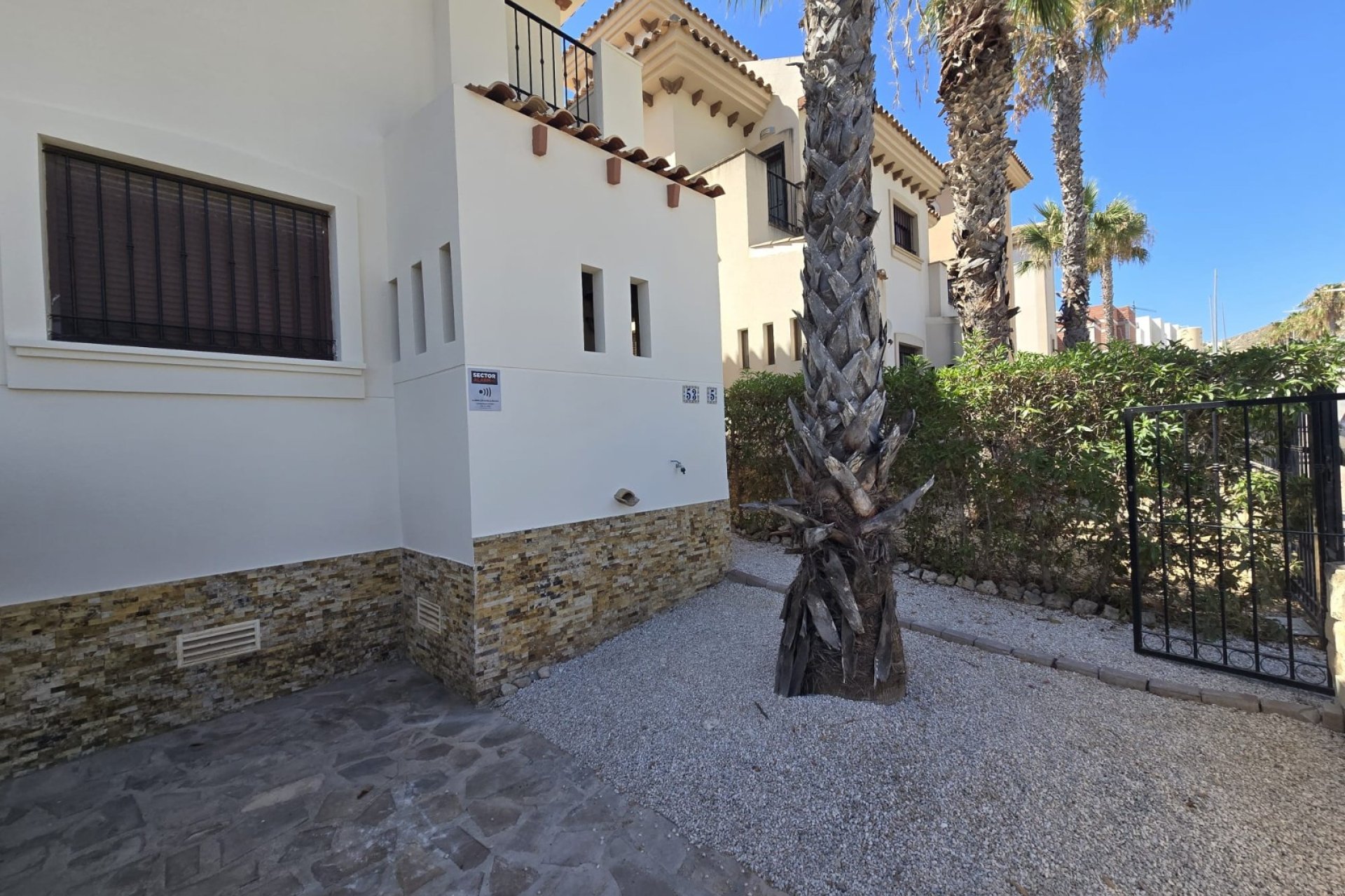 Segunda mano - Villa -
Algorfa - Inland