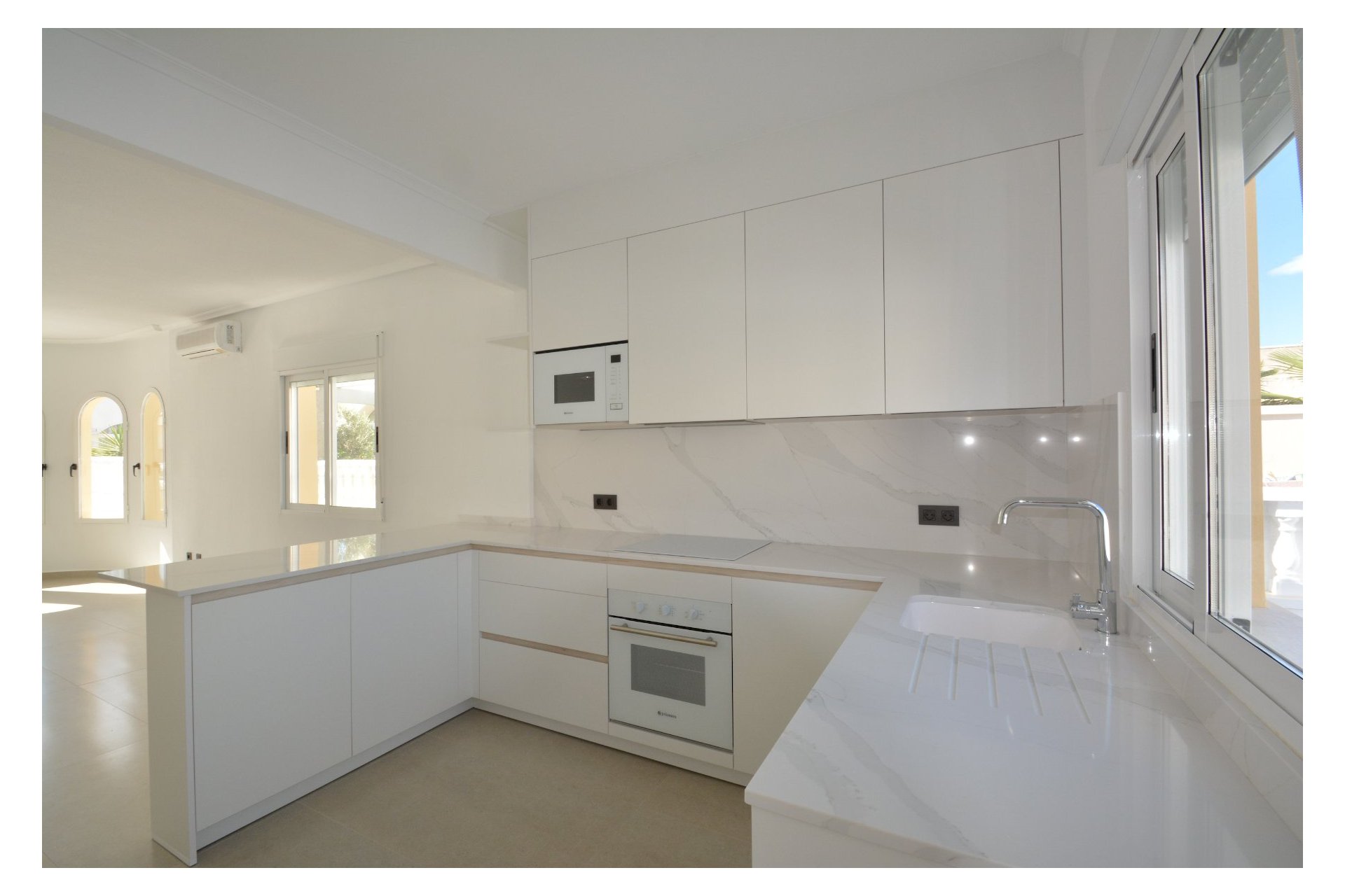 Segunda mano - Villa -
Algorfa - Inland