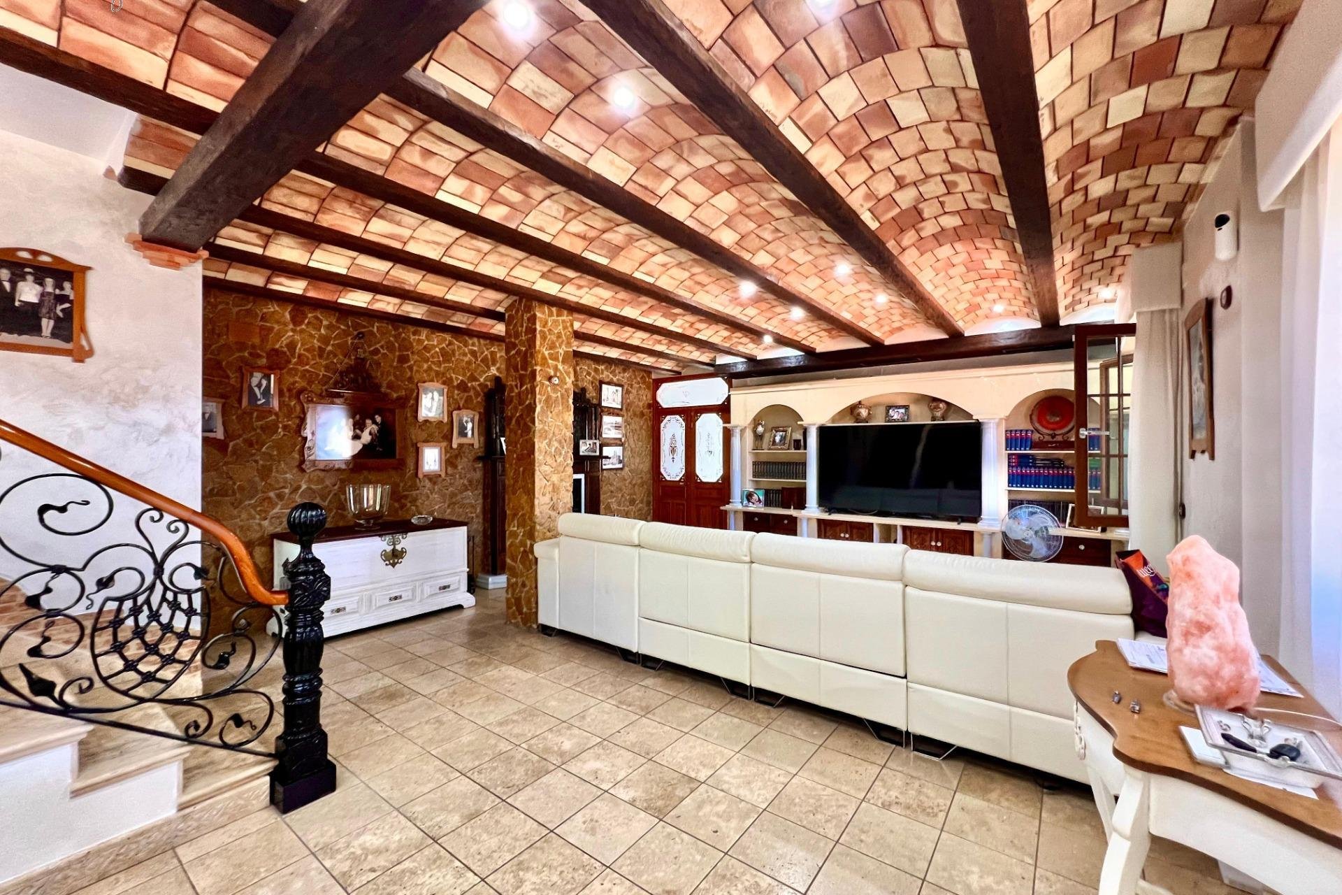 Segunda mano - Villa -
Almoradí - Comunidad Valenciana