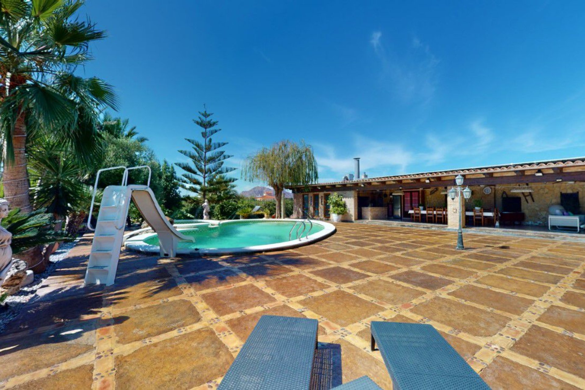 Segunda mano - Villa -
Almoradí - Inland