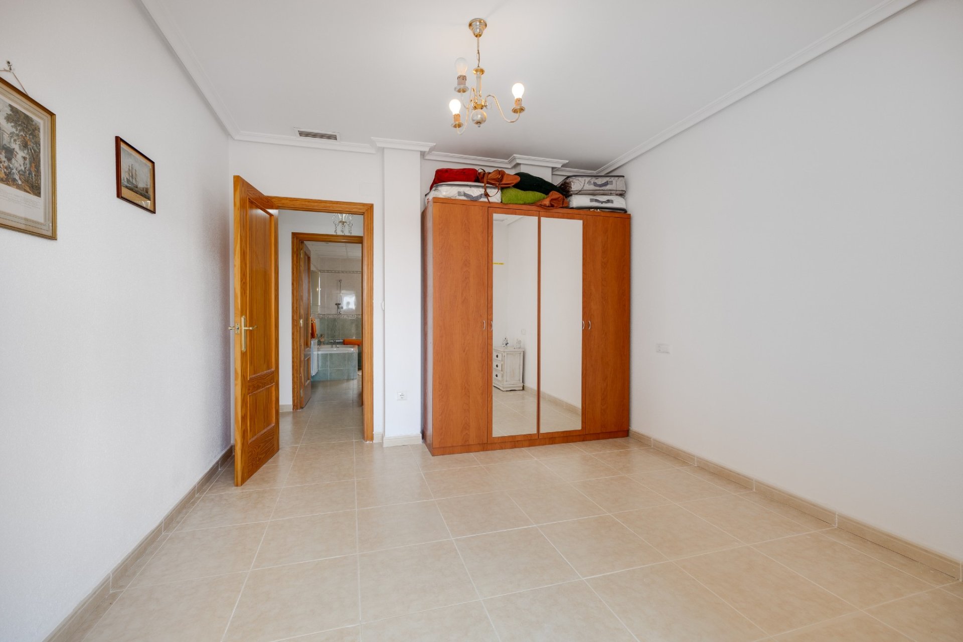 Segunda mano - Villa -
Aspe - Inland