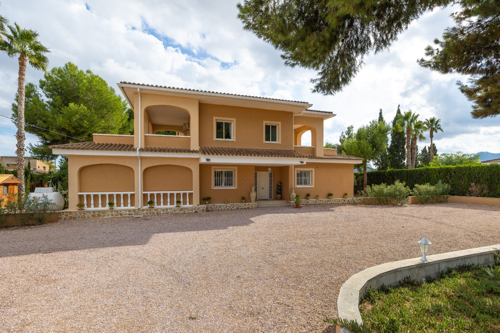 Segunda mano - Villa -
Aspe - Inland