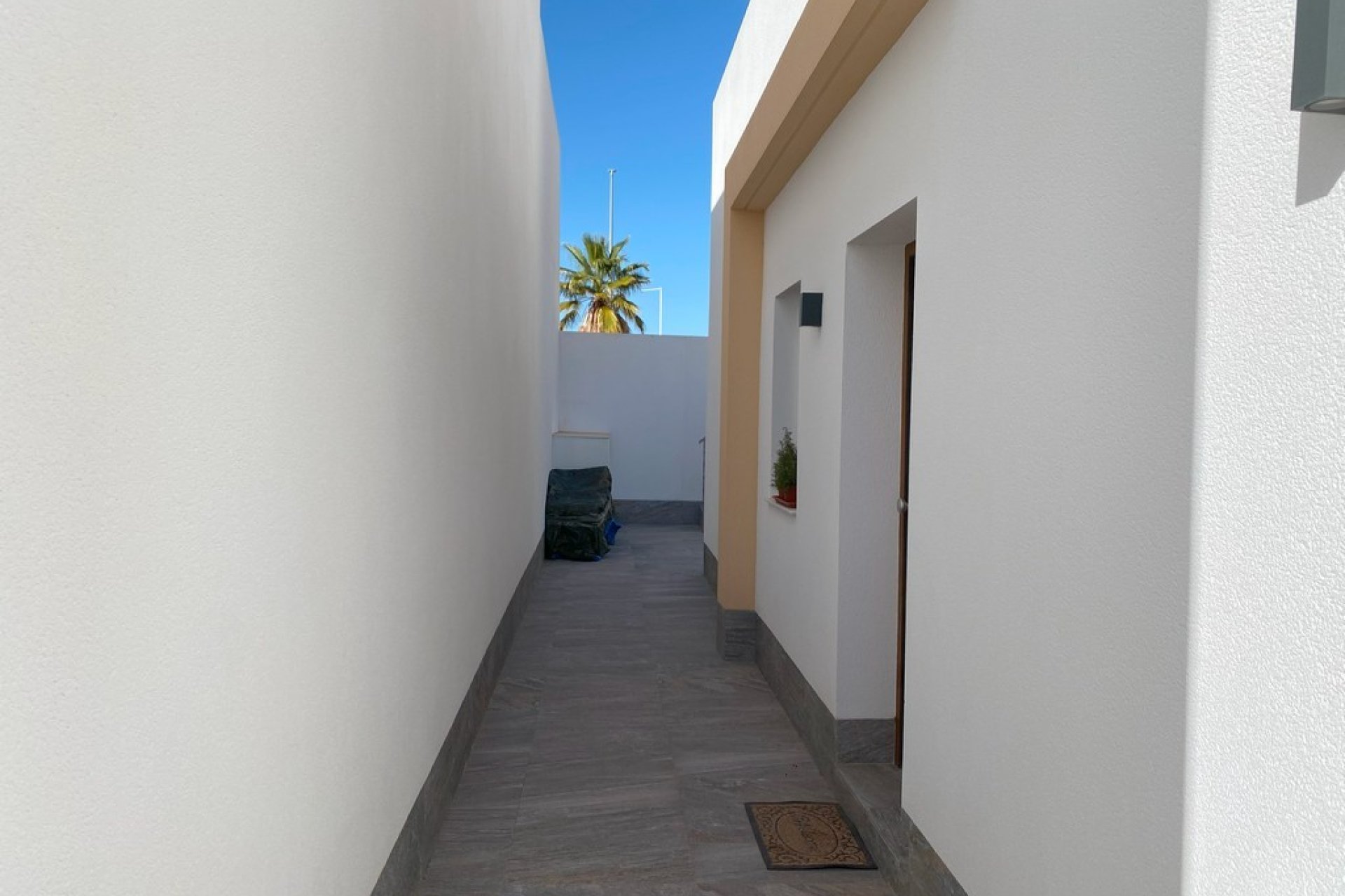 Segunda mano - Villa -
Avileses - Inland