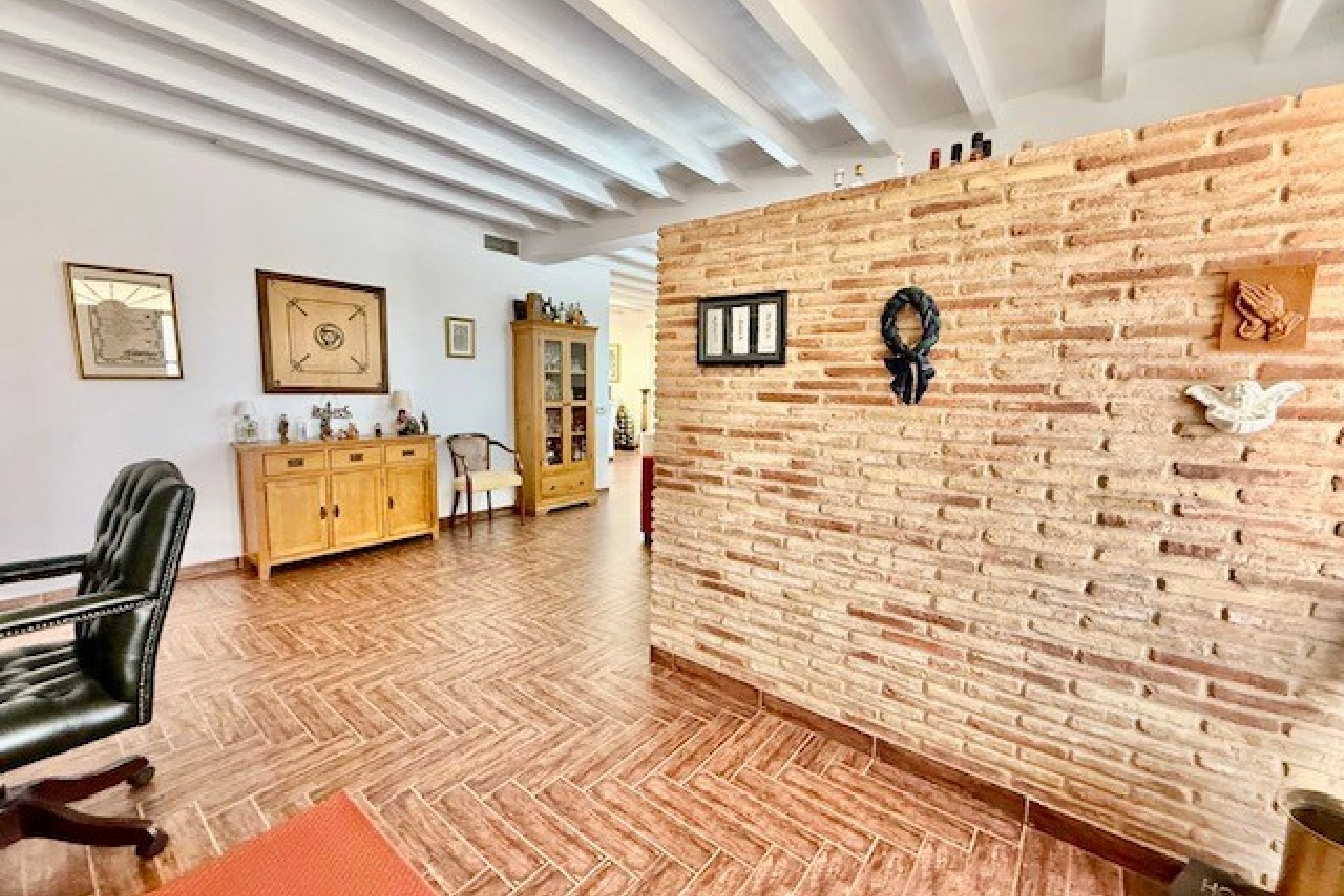 Segunda mano - Villa -
Avileses - Inland