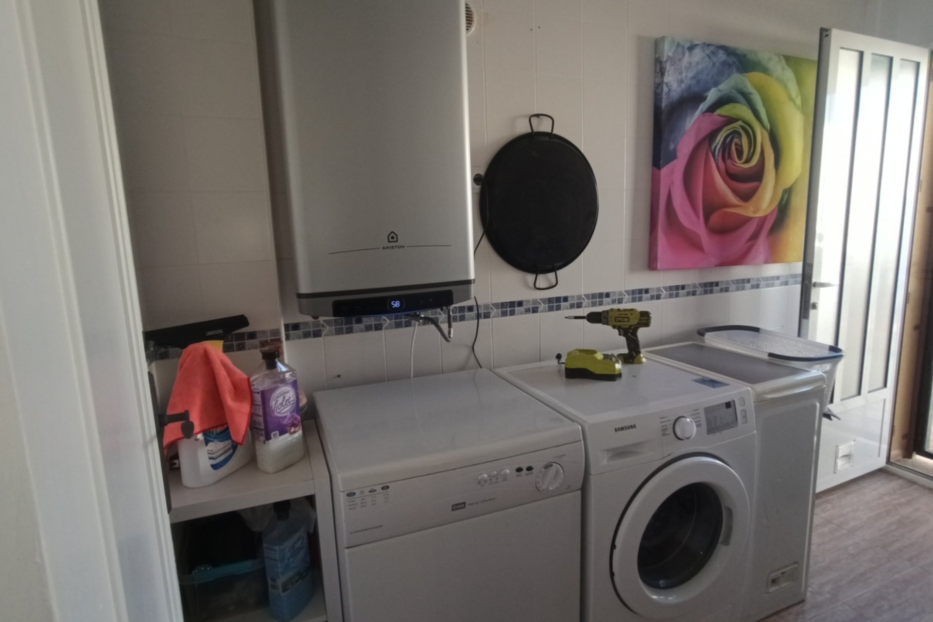 Segunda mano - Villa -
Avileses - Inland