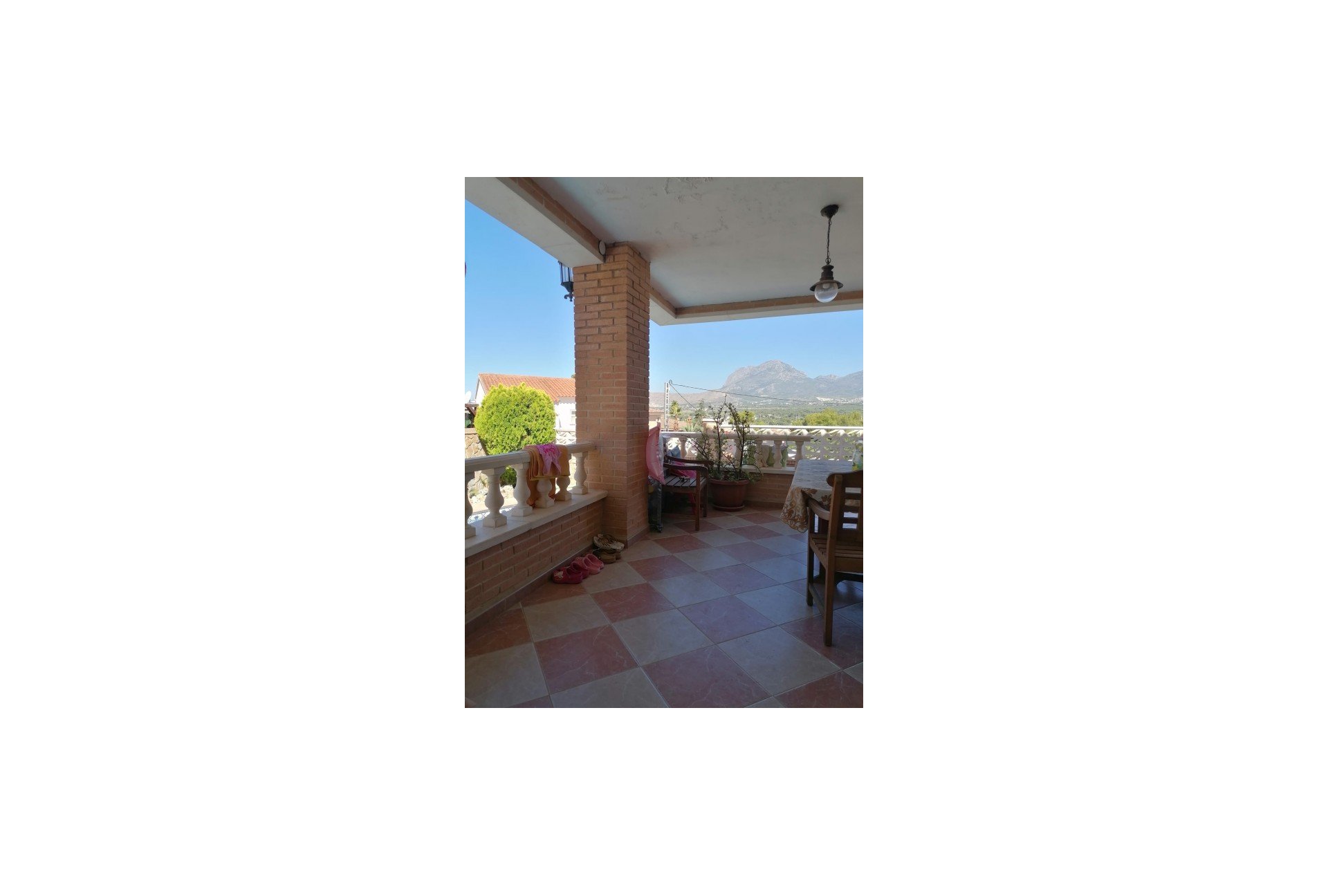 Segunda mano - Villa -
Benidorm - Costa Blanca