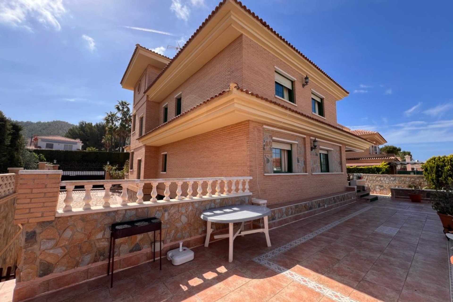 Segunda mano - Villa -
Benidorm - Costa Blanca