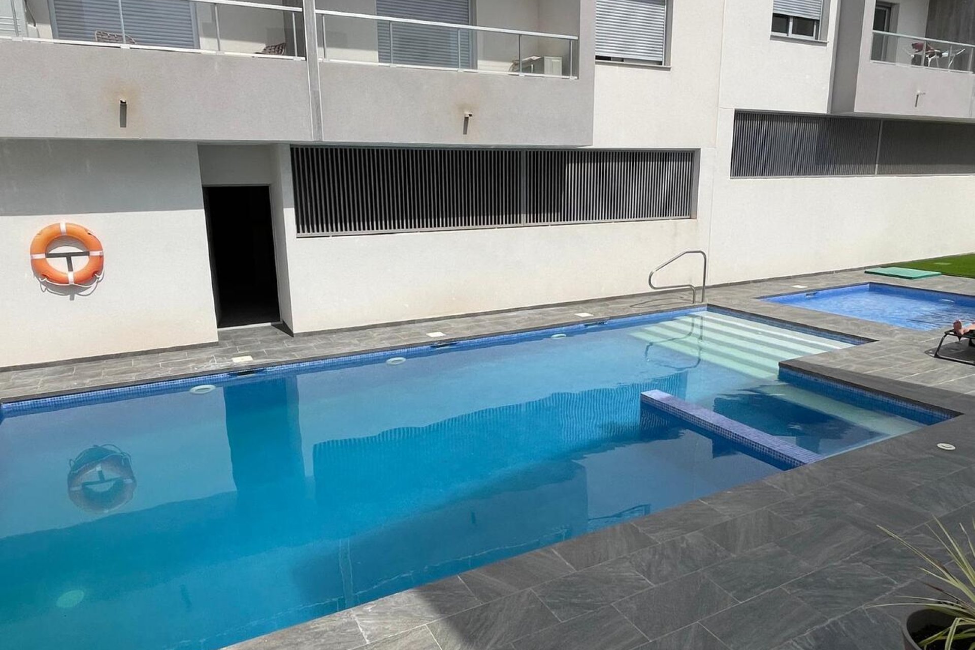 Segunda mano - Villa -
Benijofar